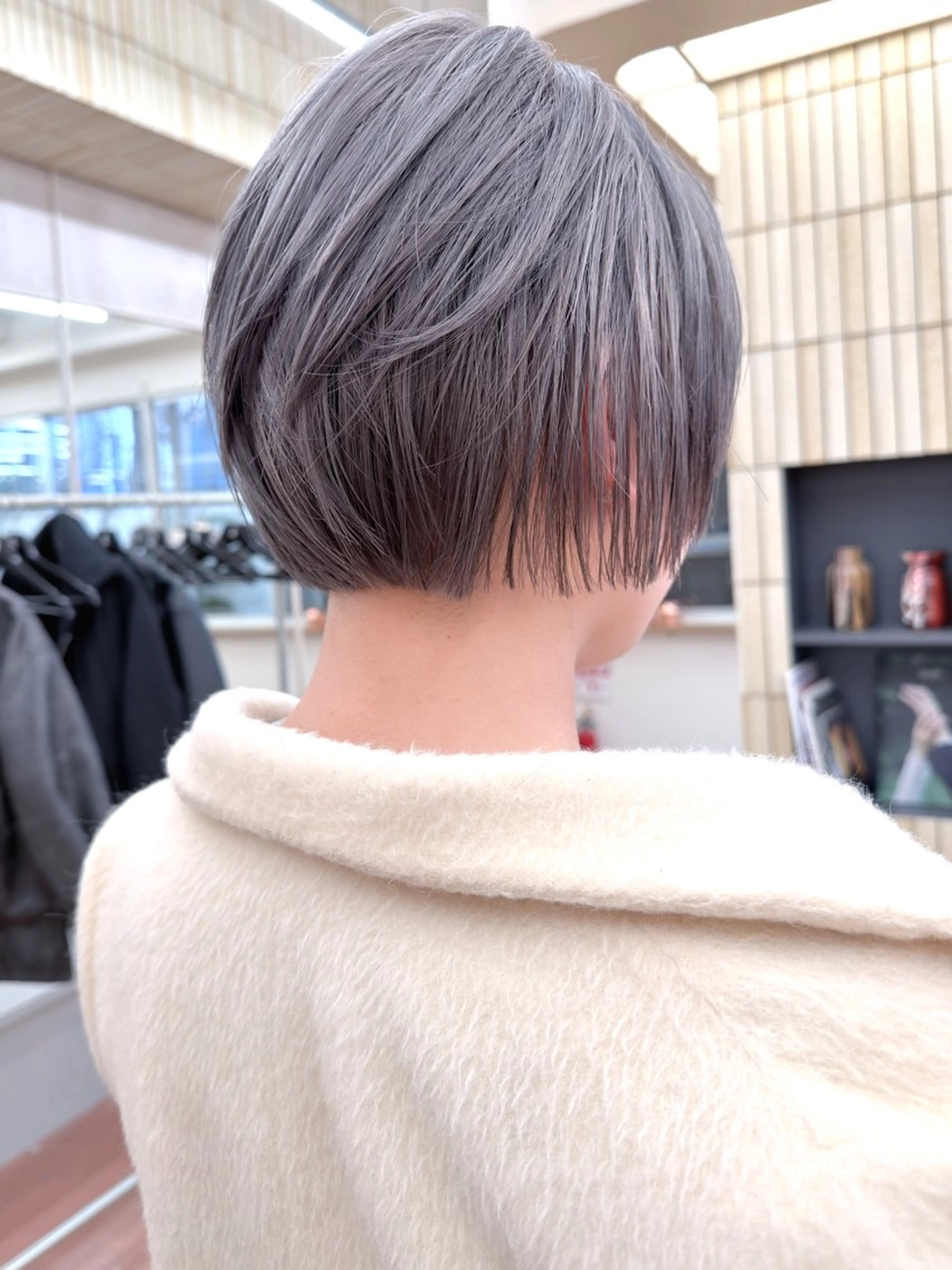 ショート カラー カット ヘアカラー トリートメント 矢場町/栄/上前津/ 佐藤祐希のヘアスタイル