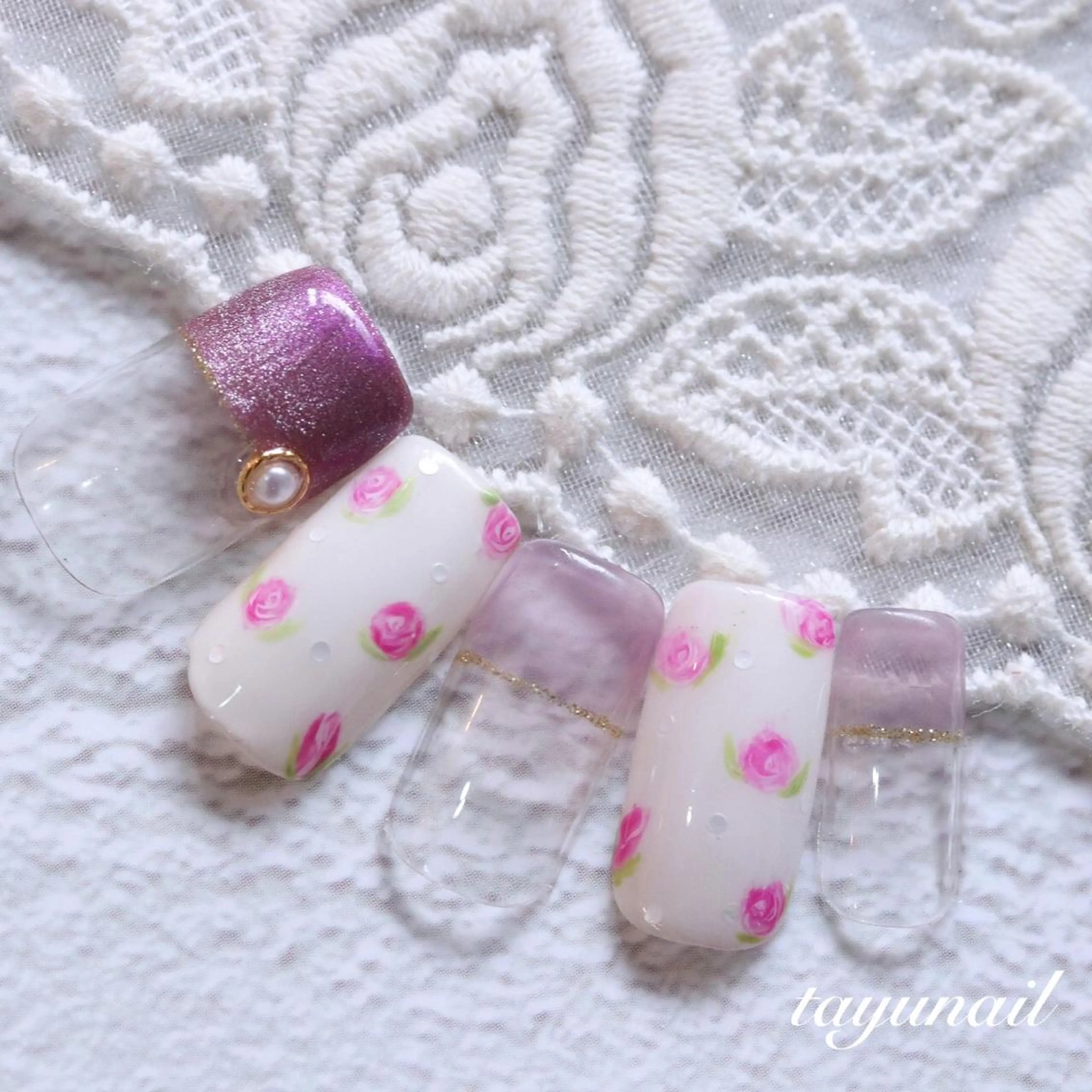 ネイル アートネイル フレンチネイル ジェルネイル キラキラネイル ニュアンスネイル ハンドネイル ネイルサロン 【たゆnail】のネイルデザイン