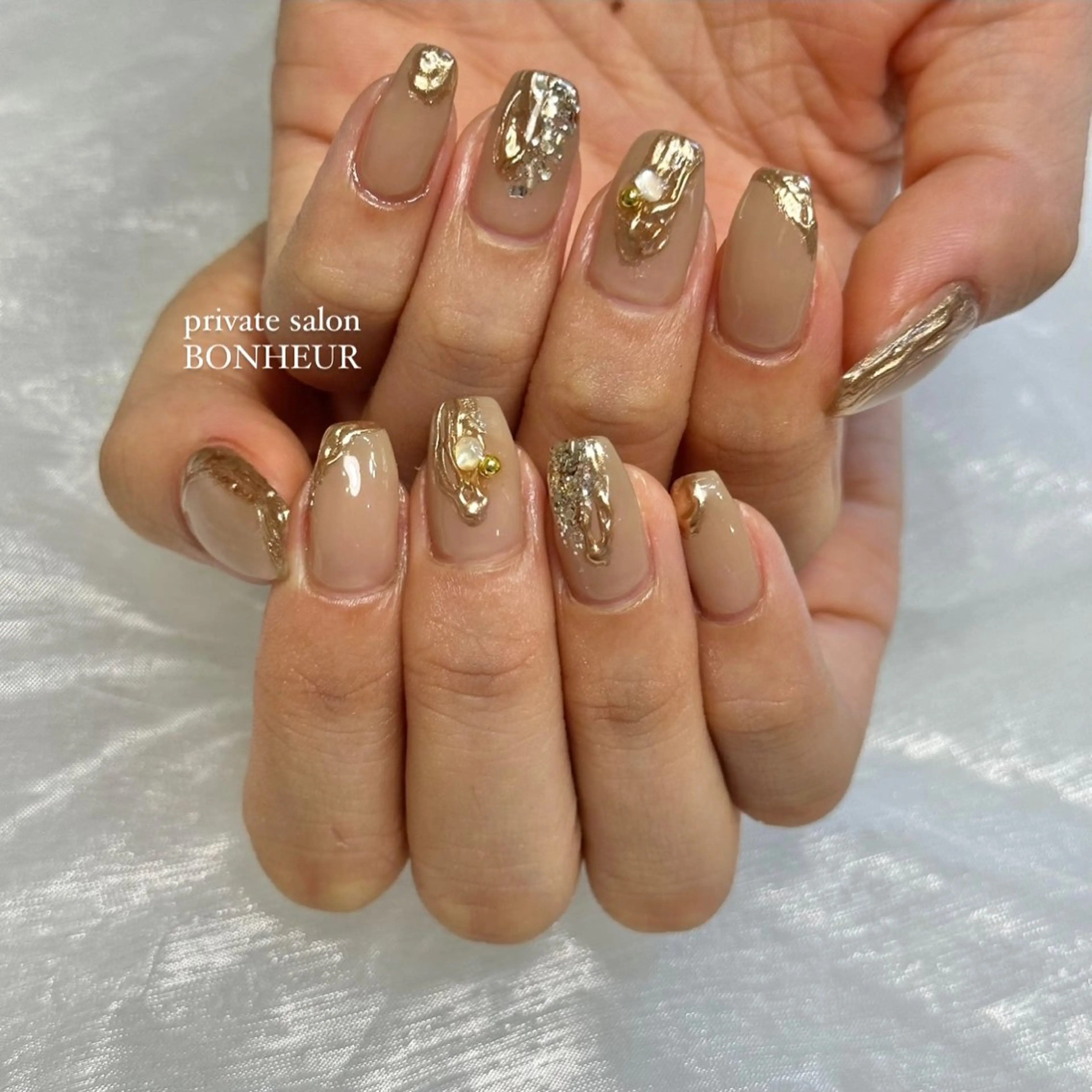 ネイル ハンドネイル BONHEUR Annaのネイルデザイン