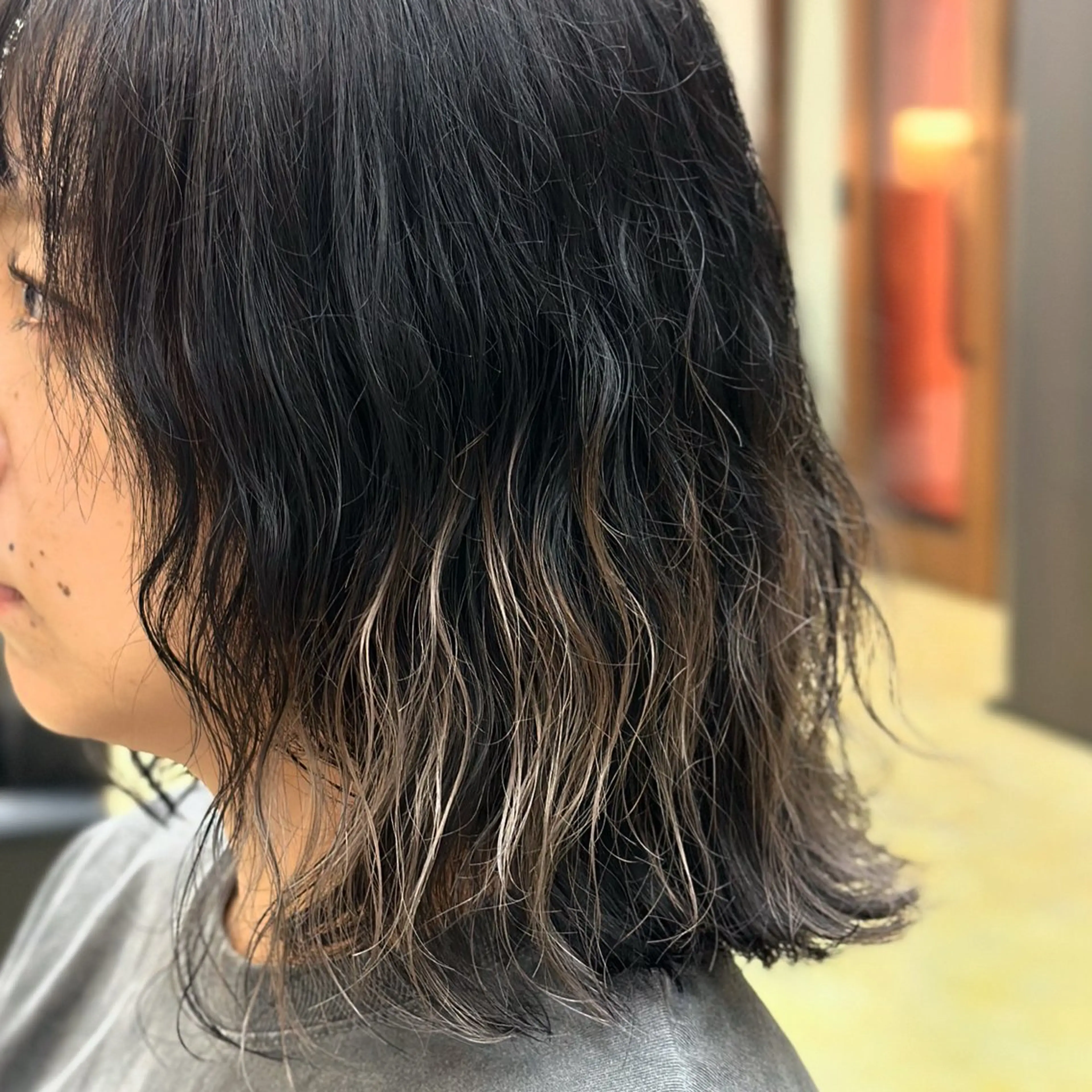 ミディアム ✨透明感カラー✨ 縮毛矯正🌟石川菜摘のヘアスタイル