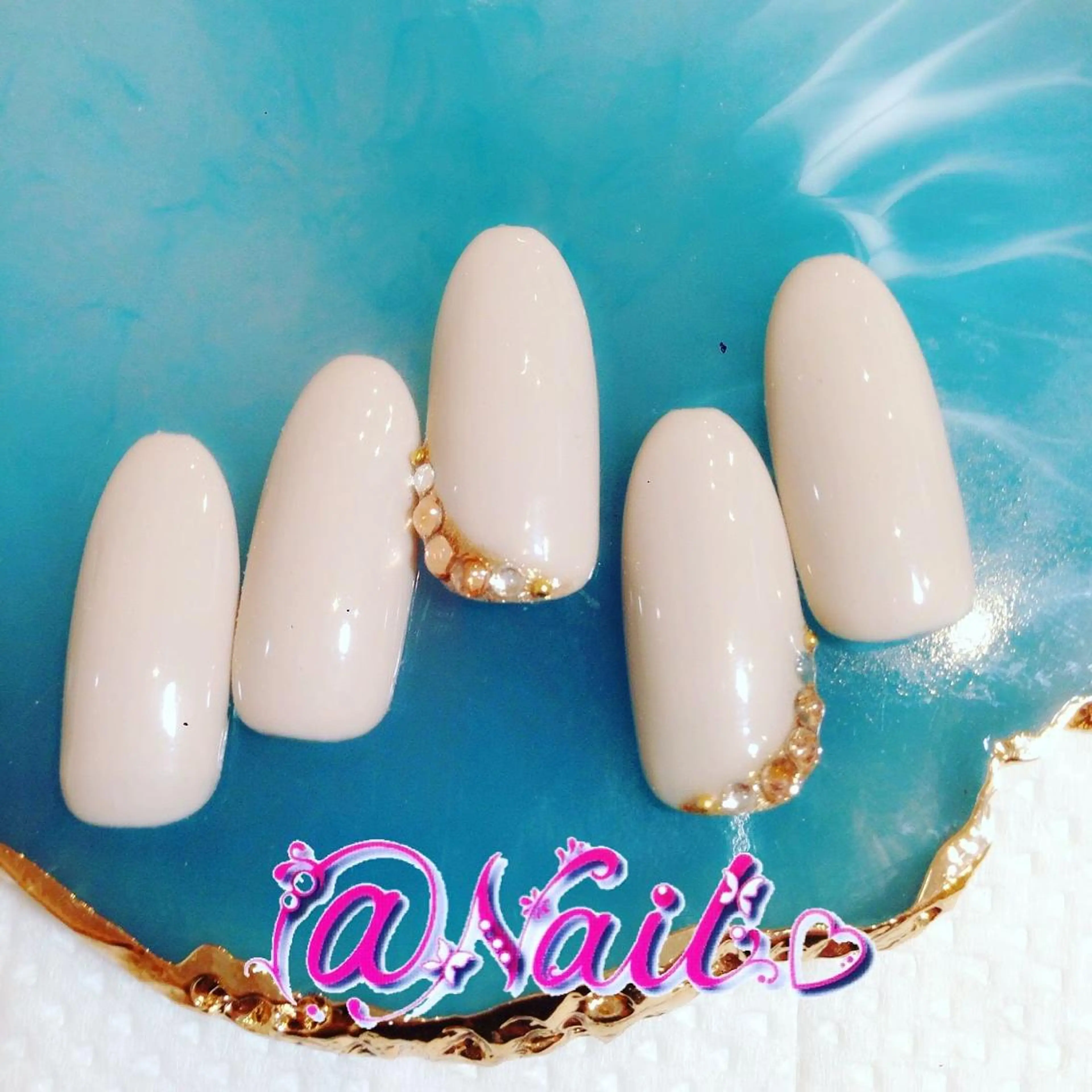 ネイル ネイルチップ 小尾 栞のネイルデザイン