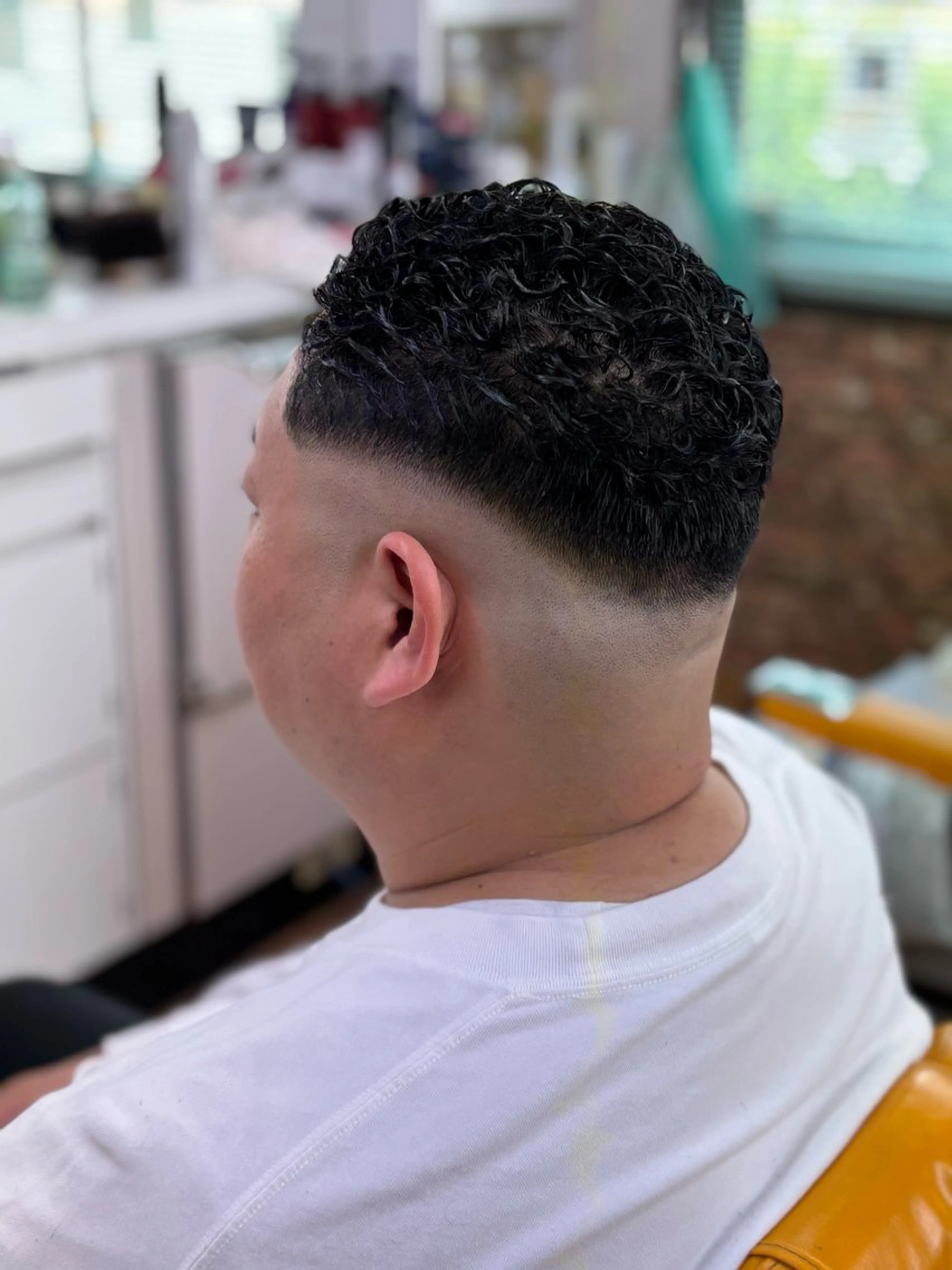 パーマ やました 理容所のヘアスタイル
