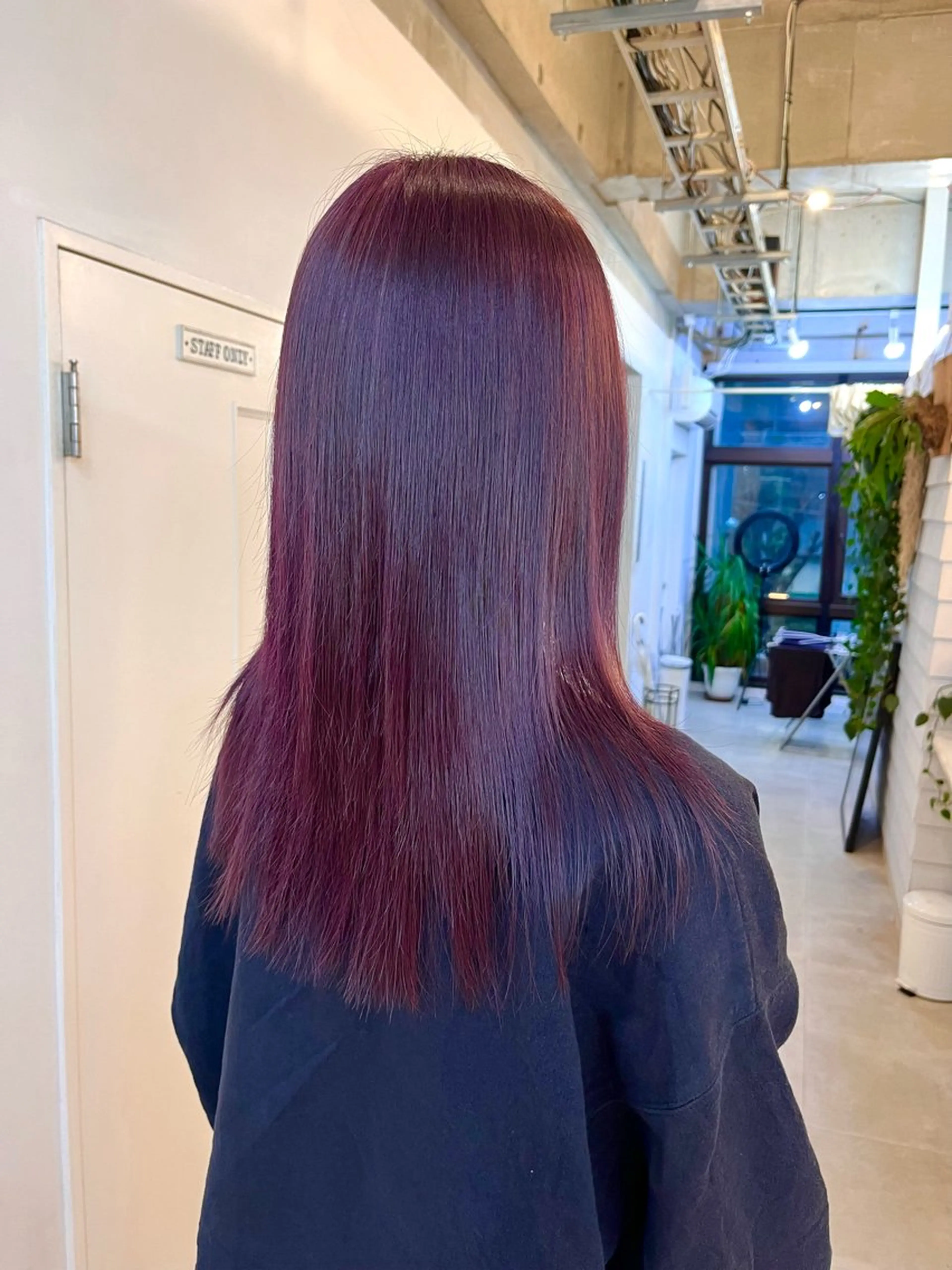 ミディアム カラー ブリーチ ヘアカラー トリートメント メンズパーマ ヘアカラー大成のヘアスタイル