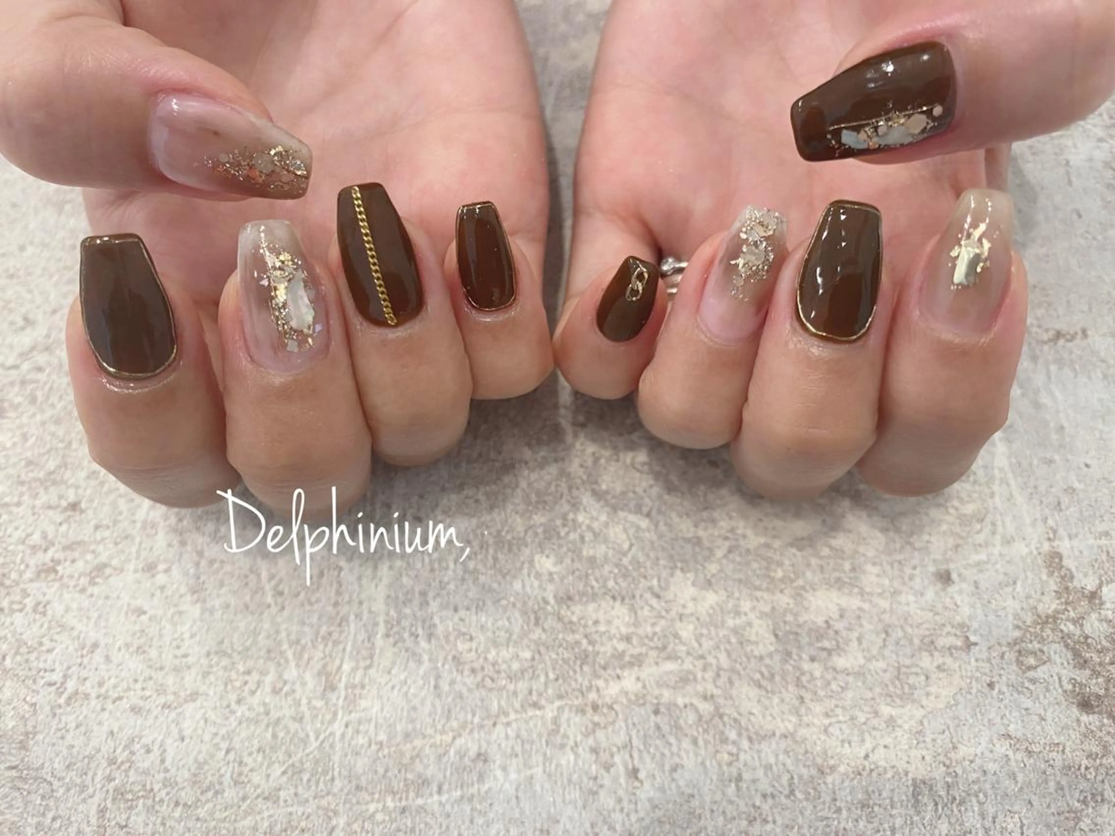 ネイル ニュアンスネイル ハンドネイル 岡本 友恵のネイルデザイン