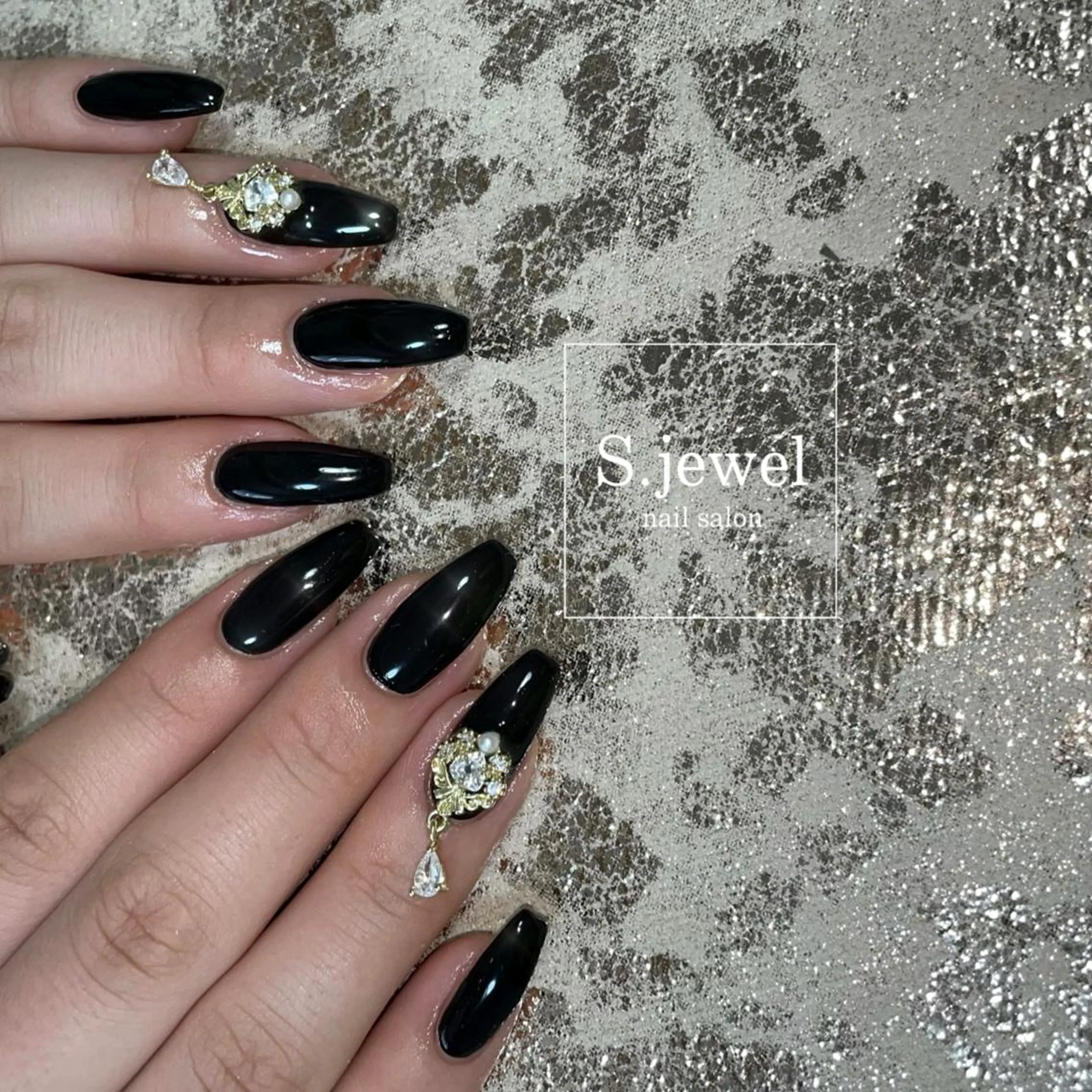 ネイル S. JEWELのネイルデザイン