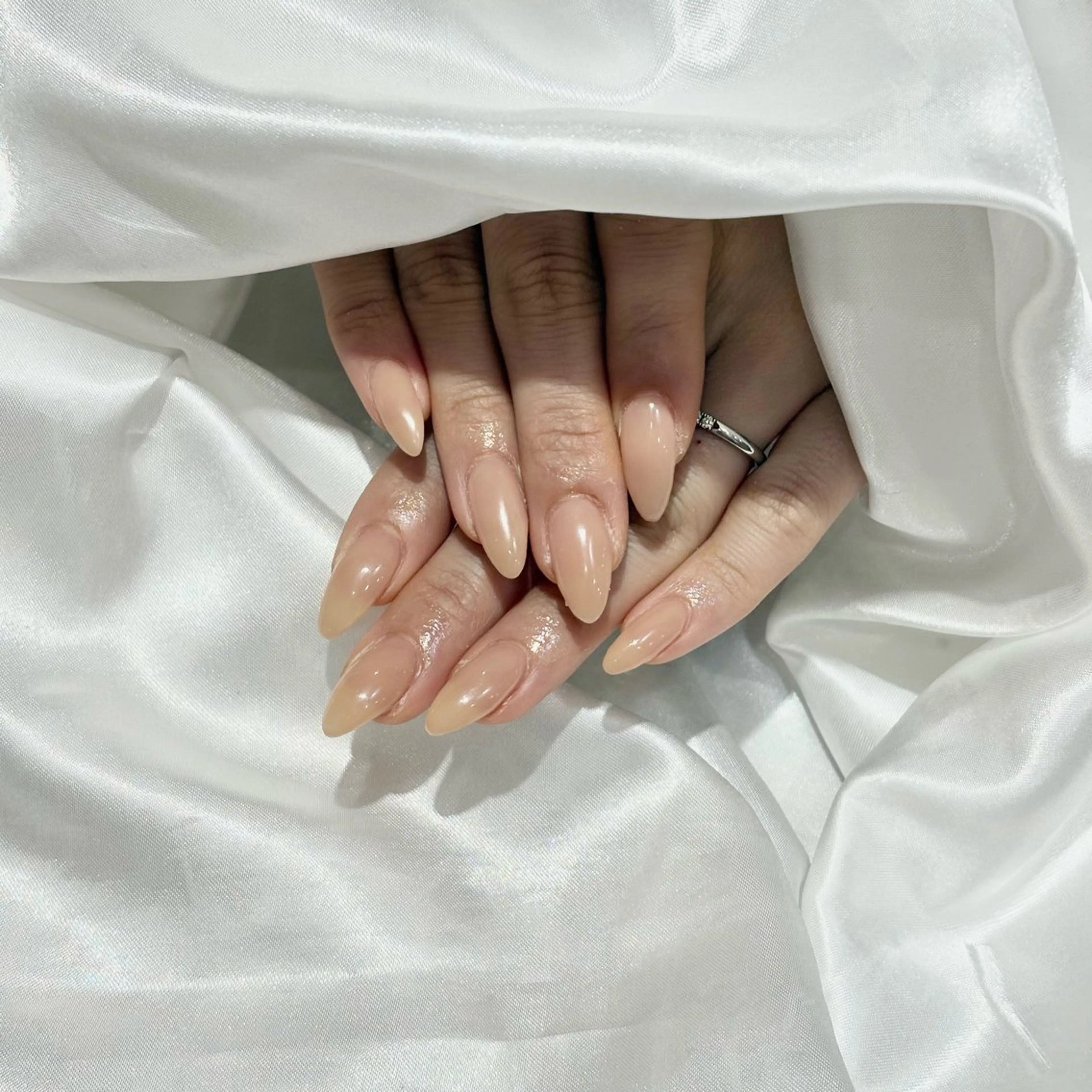 ネイル ハンドネイル WISTERIA sahoのネイルデザイン