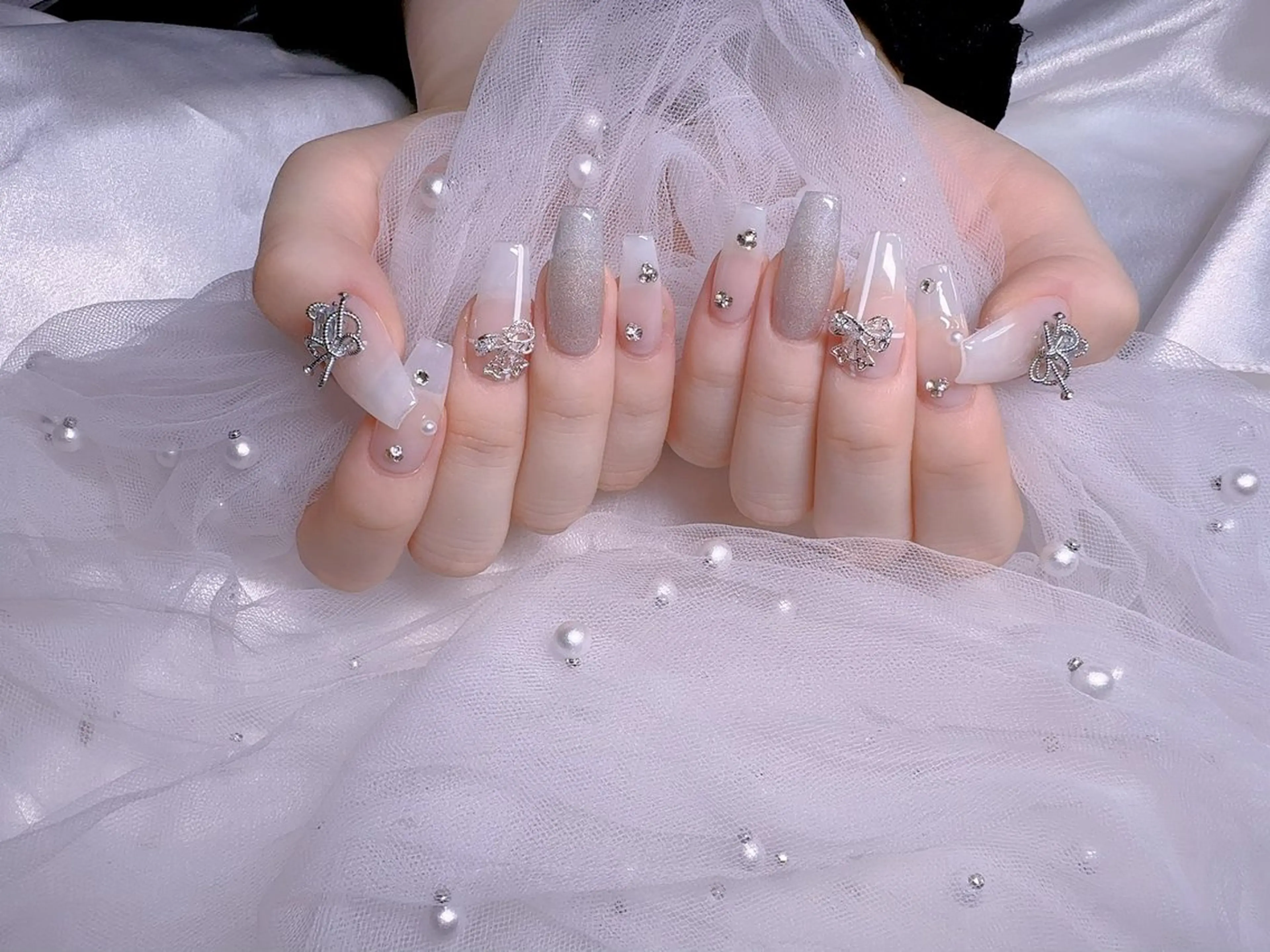 ネイル UMI ネイルサロン新宿🎀のネイルデザイン