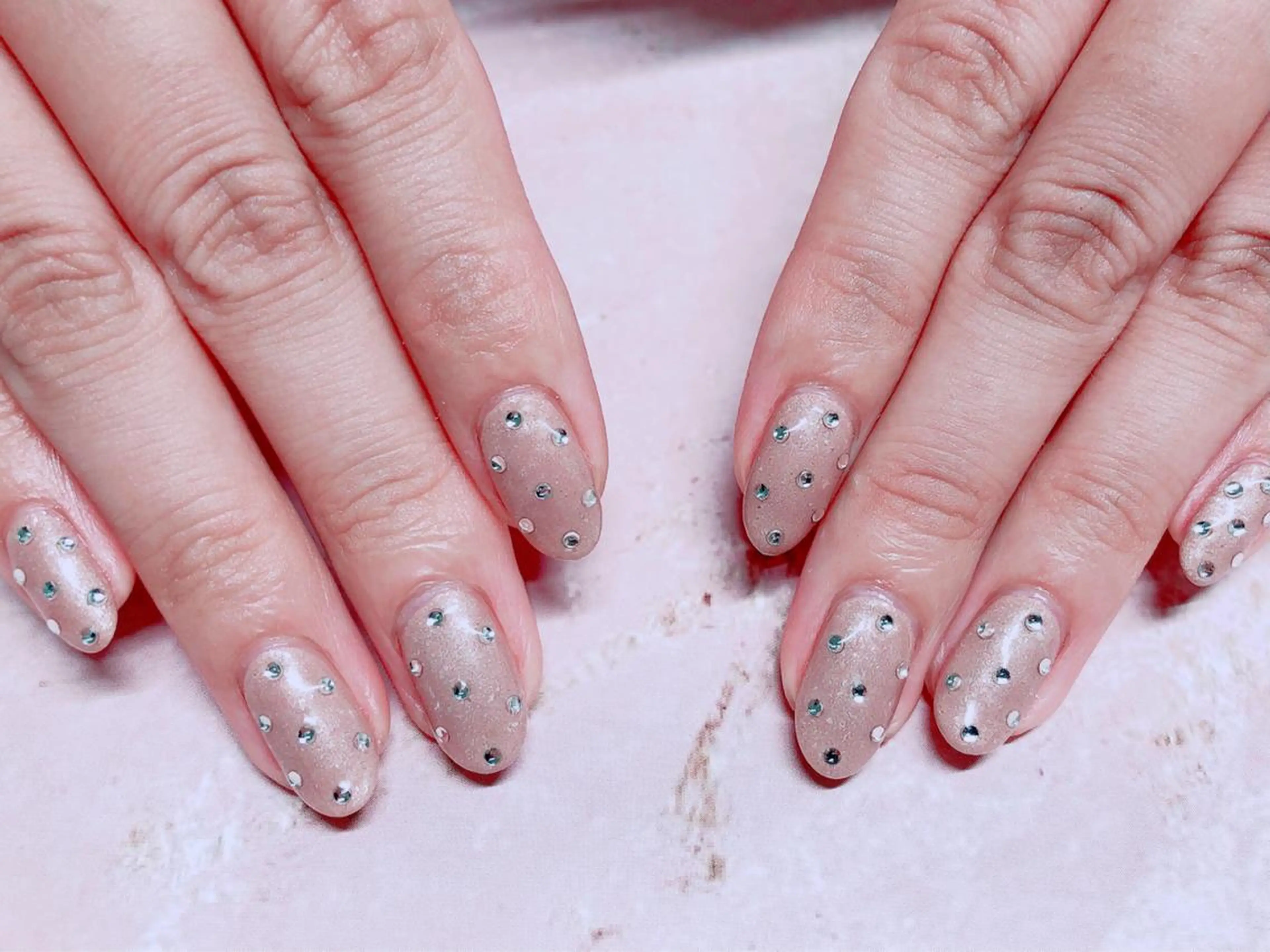 ネイル ドット 韓国ネイル nailist SATO【銀座】のネイルデザイン