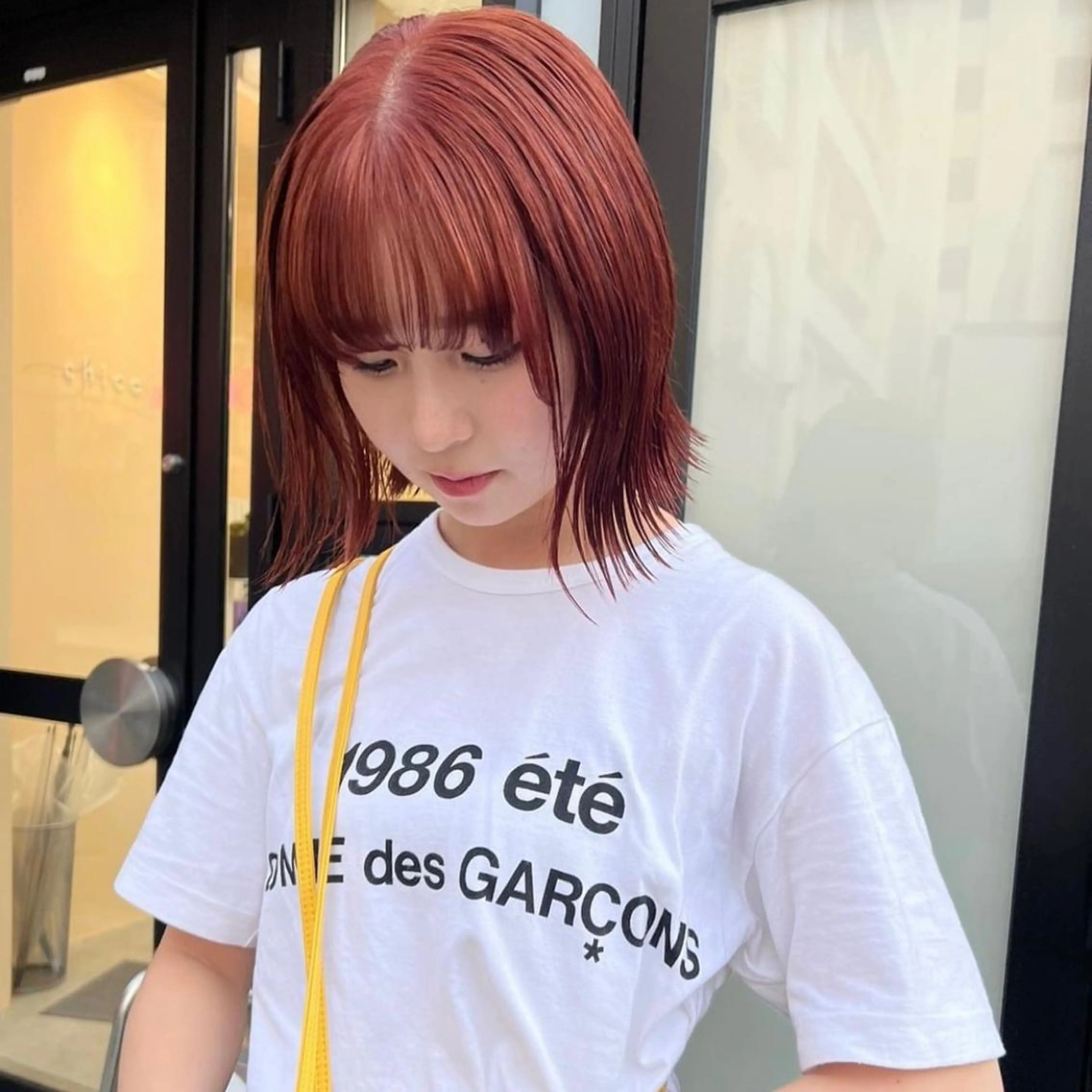 ミディアム カラー オレンジ ピンクカラー arisa/暖色 /伏見/レイヤーのヘアスタイル