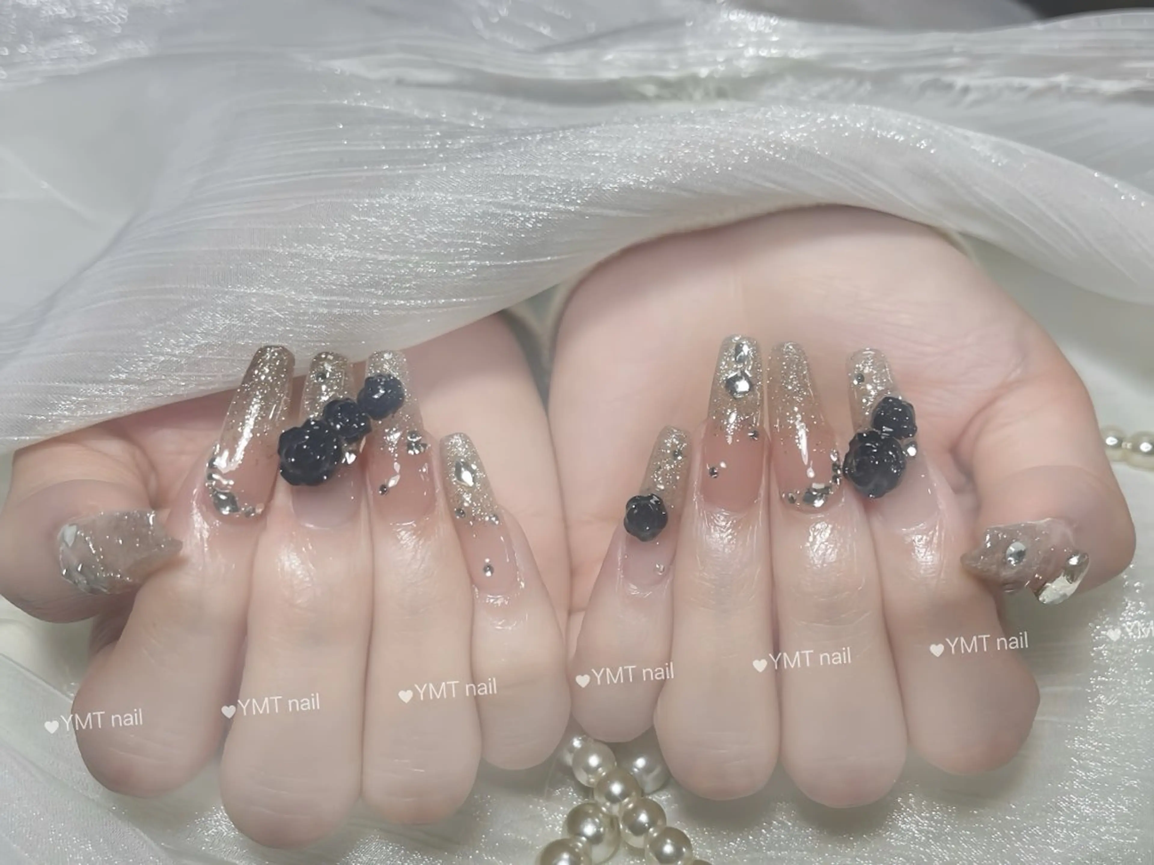 ネイル 長さ出し フットネイル ジェルネイル 韓国ネイル マグネットネイル ハンドネイル YMT． NailStudioのネイルデザイン