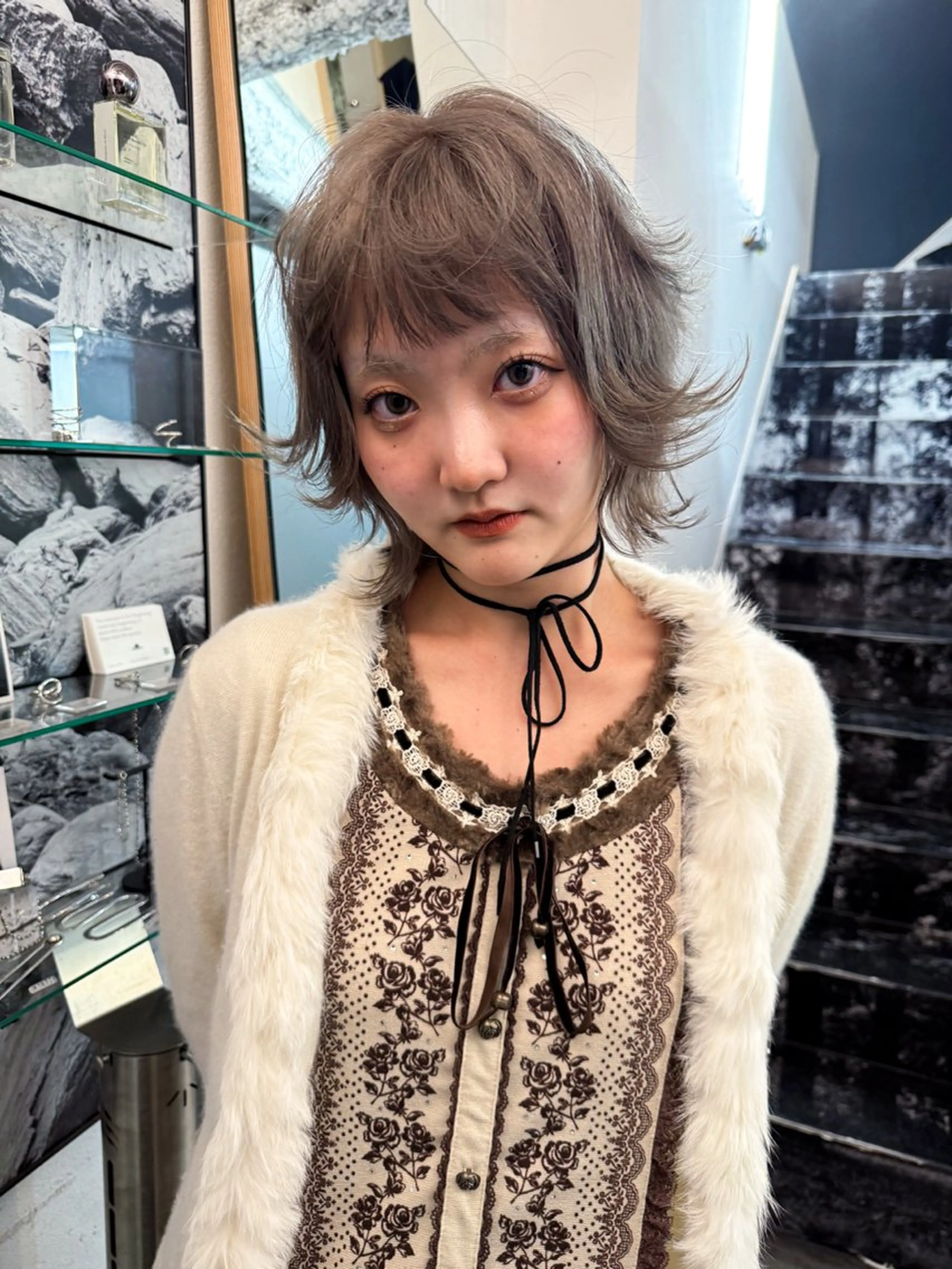 【トレンド感◎】就活後のイメチェンに＊おしゃれ復活ブリーチカラーの写真