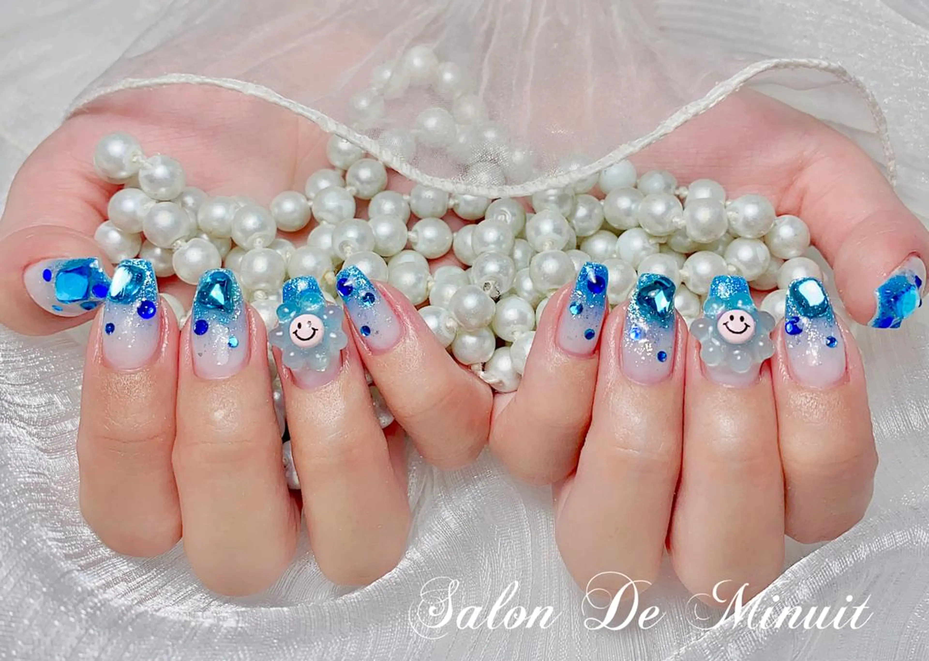 ネイル Momo 🤍のネイルデザイン