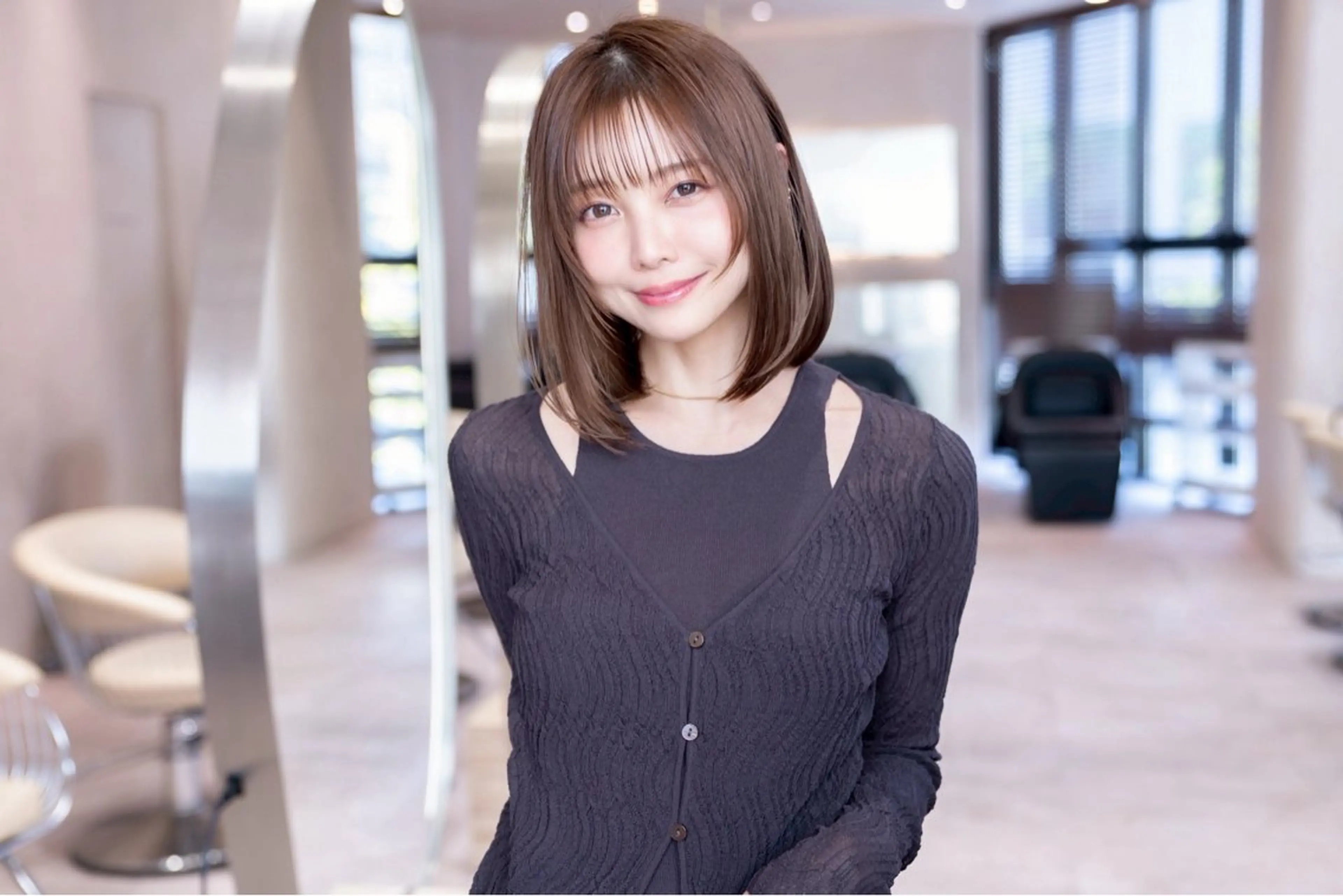 ミディアム カラー ミディアムレイヤー 透明感カラー レイヤーカット 天神/韓国レイヤー/ 白水 雅人‪のヘアスタイル