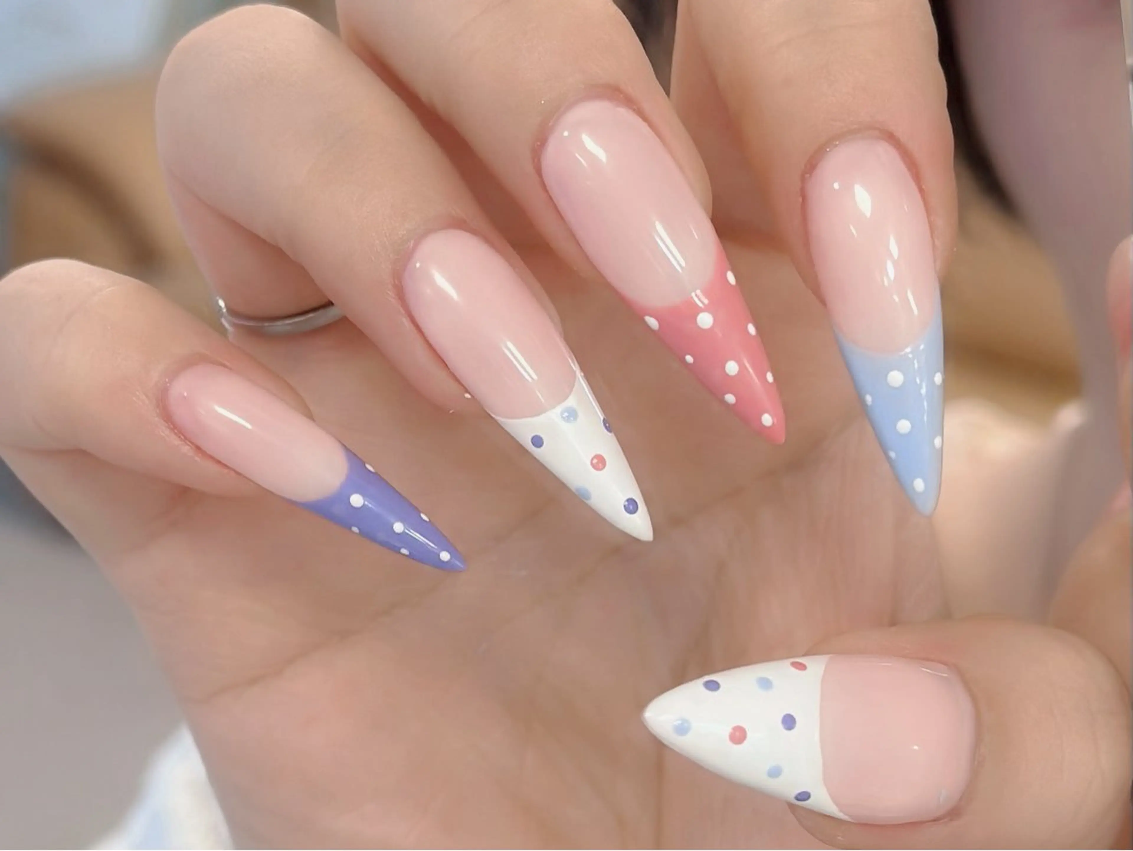 ネイル ハンドネイル Mira Nail Studioのネイルデザイン