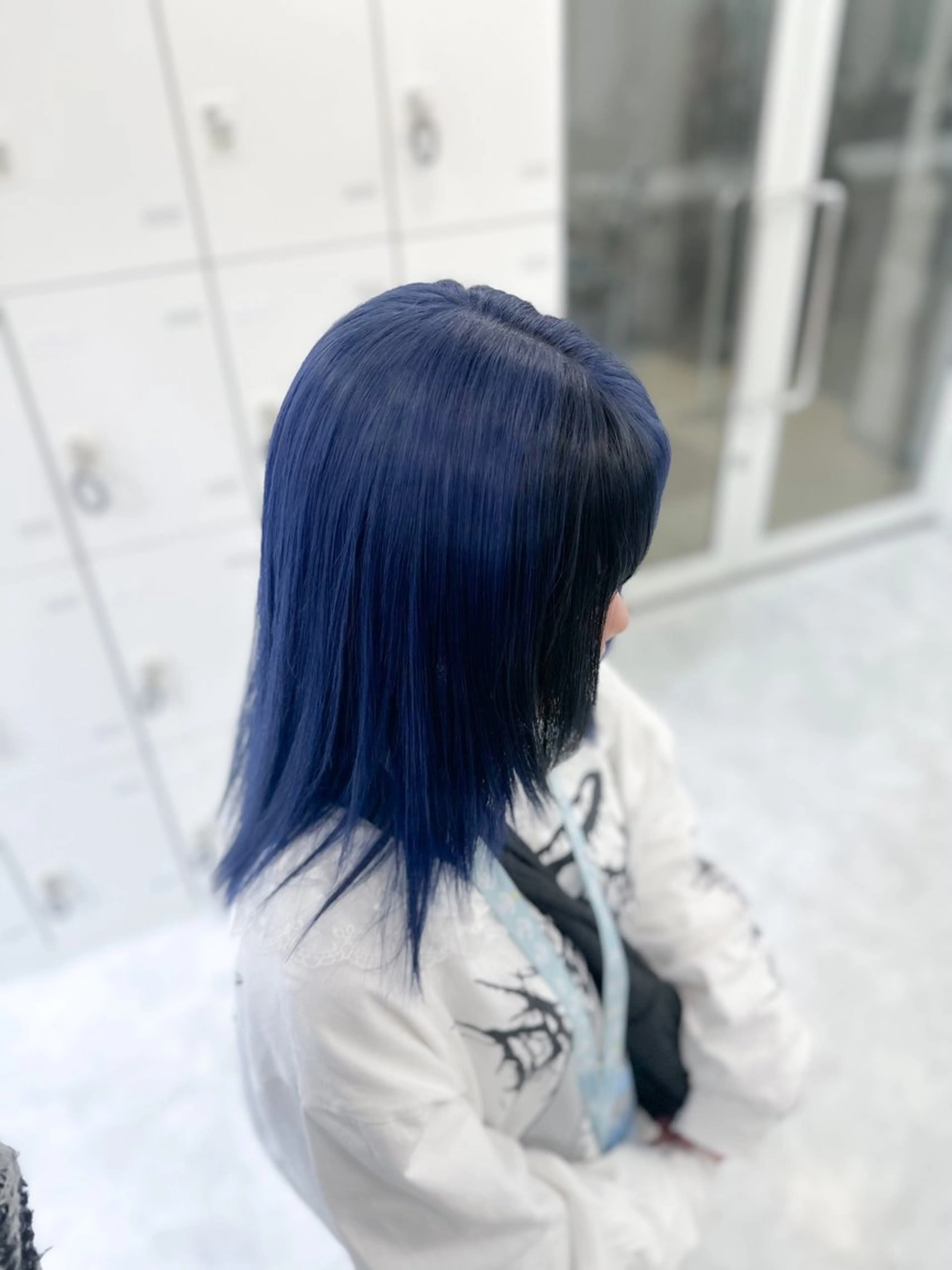 セミロング カラー ウルフ&レイヤー特化 まとまる美髪矯正のヘアスタイル