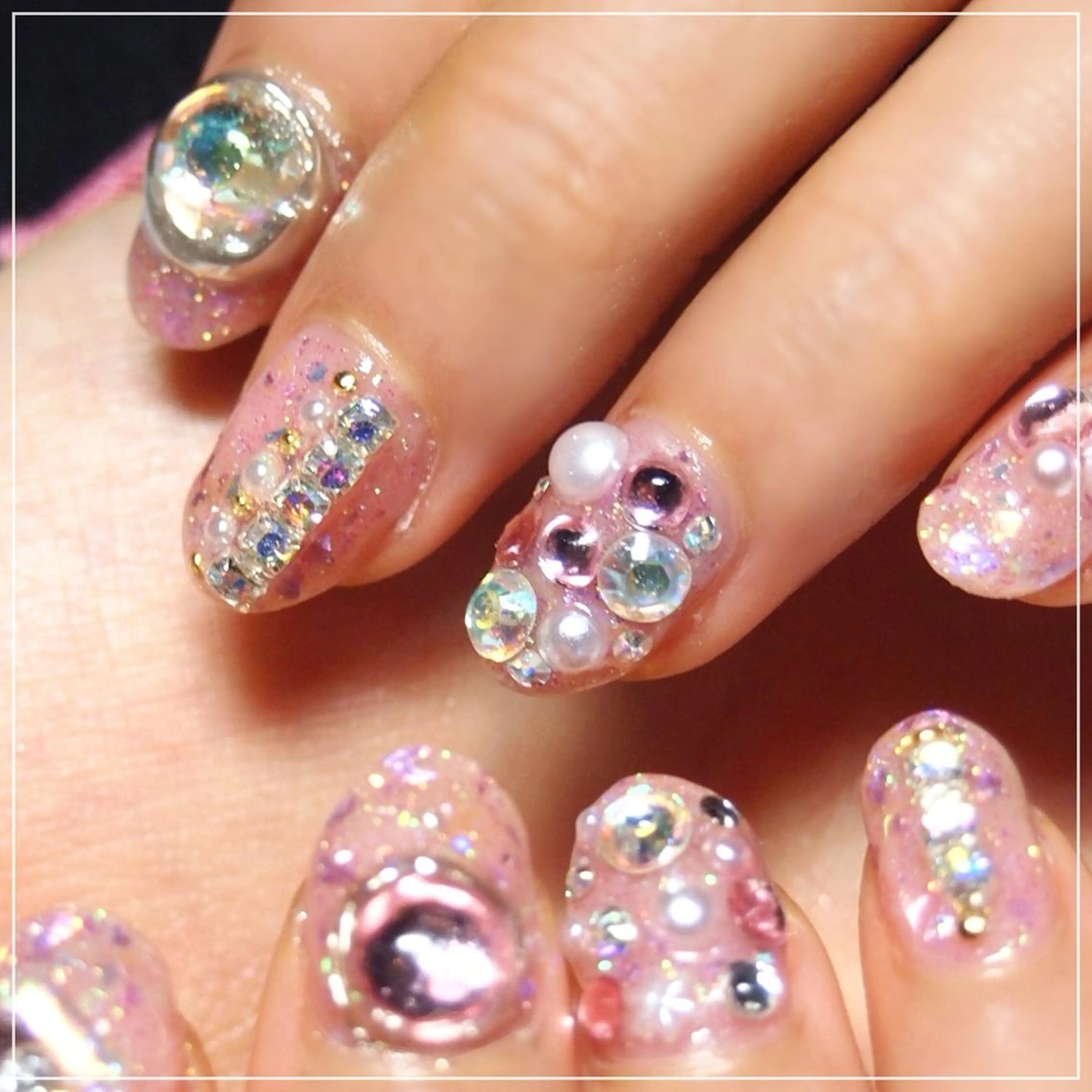 ネイル 山田 麻衣のネイルデザイン