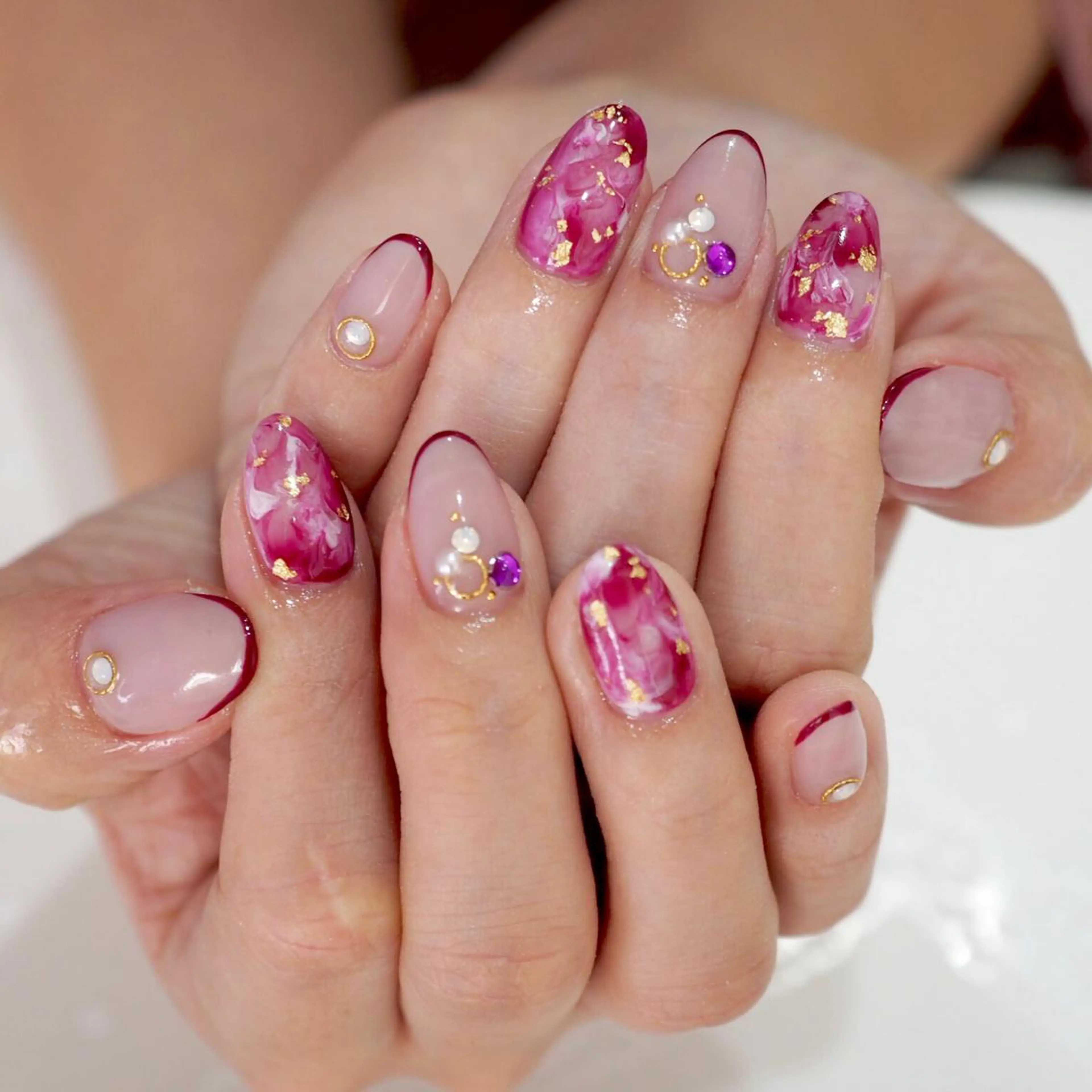 ネイル 大理石ネイル(マーブル) オフィスネイル ピンク ハンドネイル nailroom- KANOAのネイルデザイン