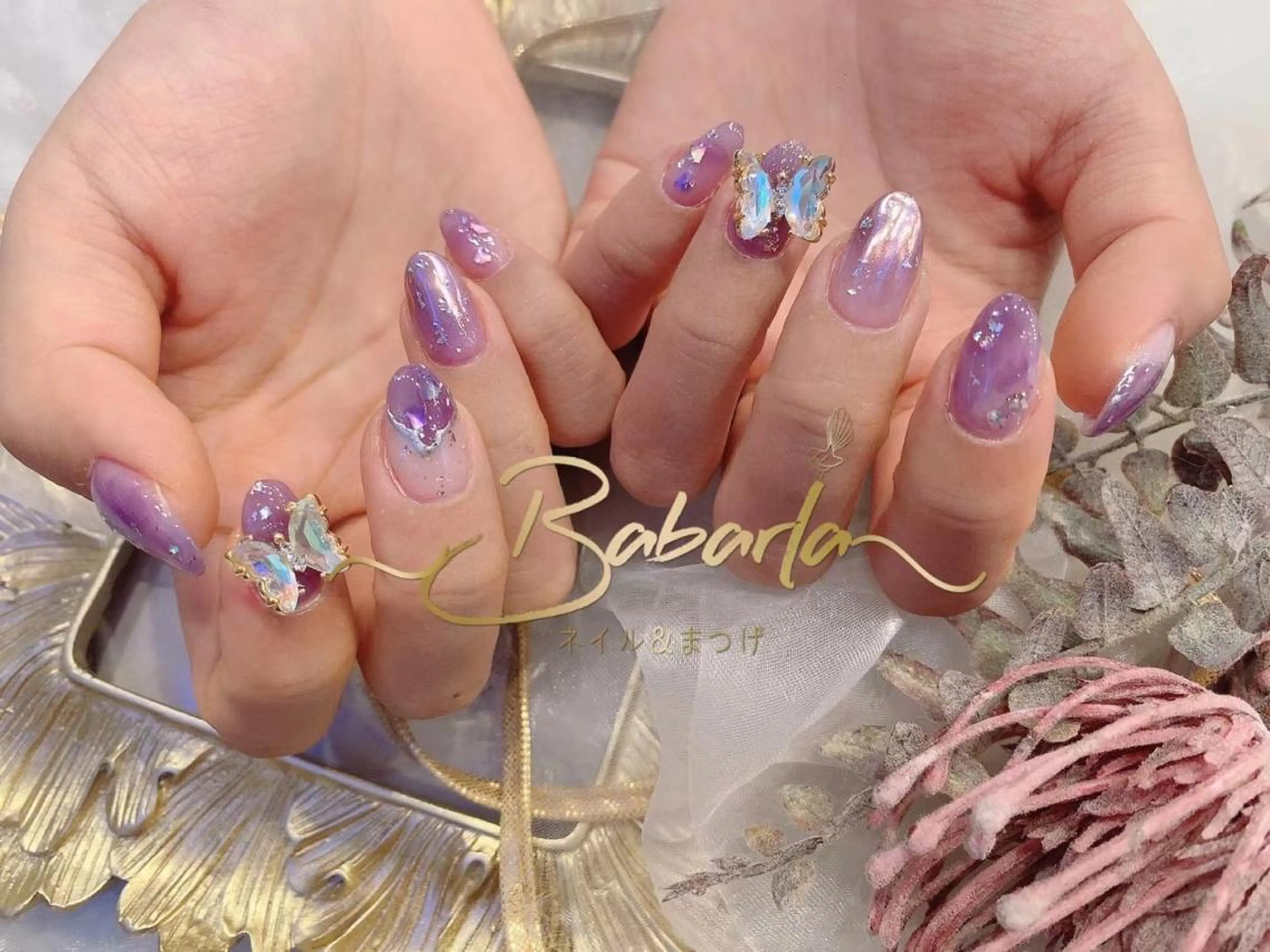ネイル ミラーネイル Babarla Nailのネイルデザイン