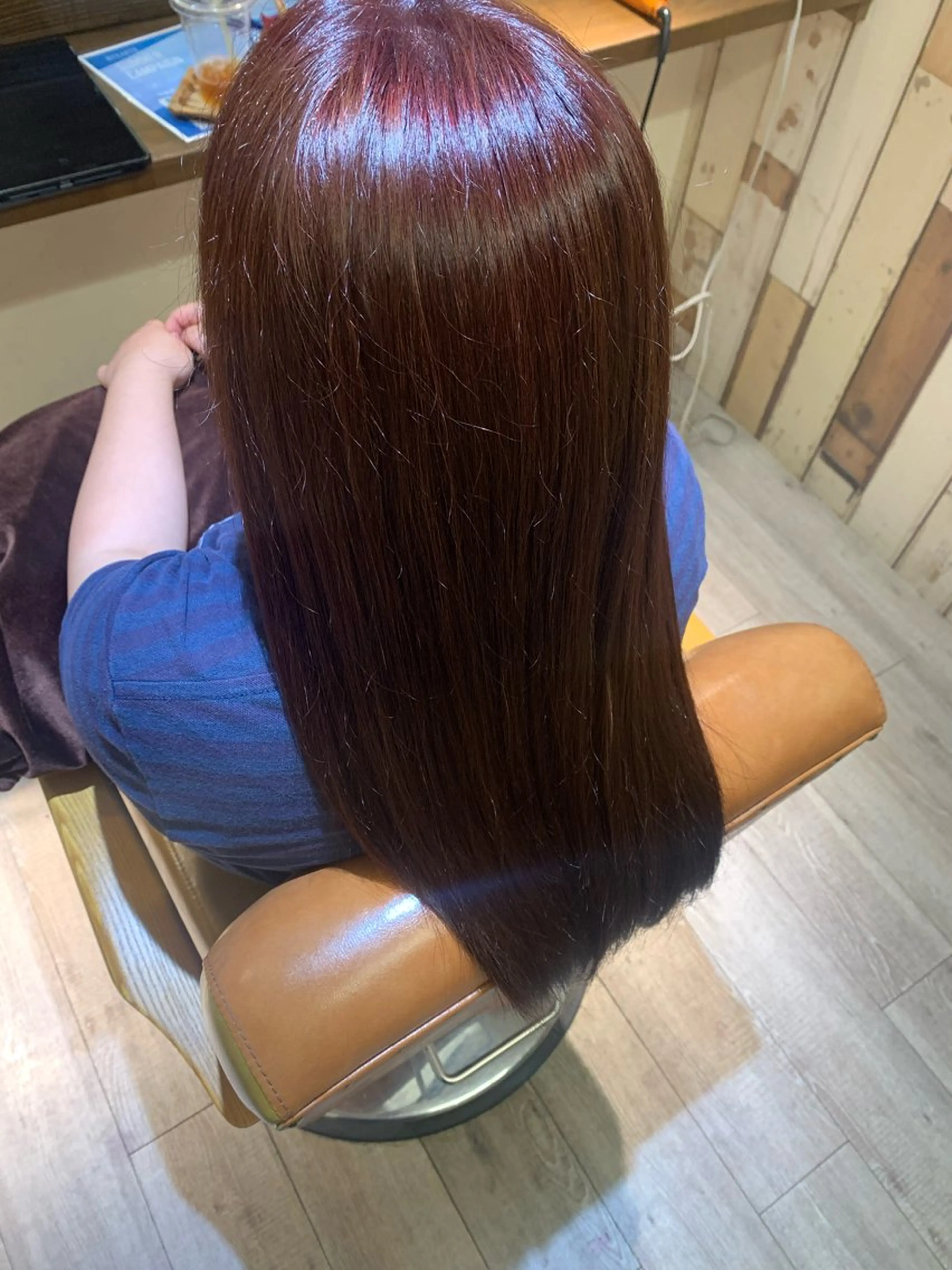 カラー 畠山 亜弓のヘアスタイル