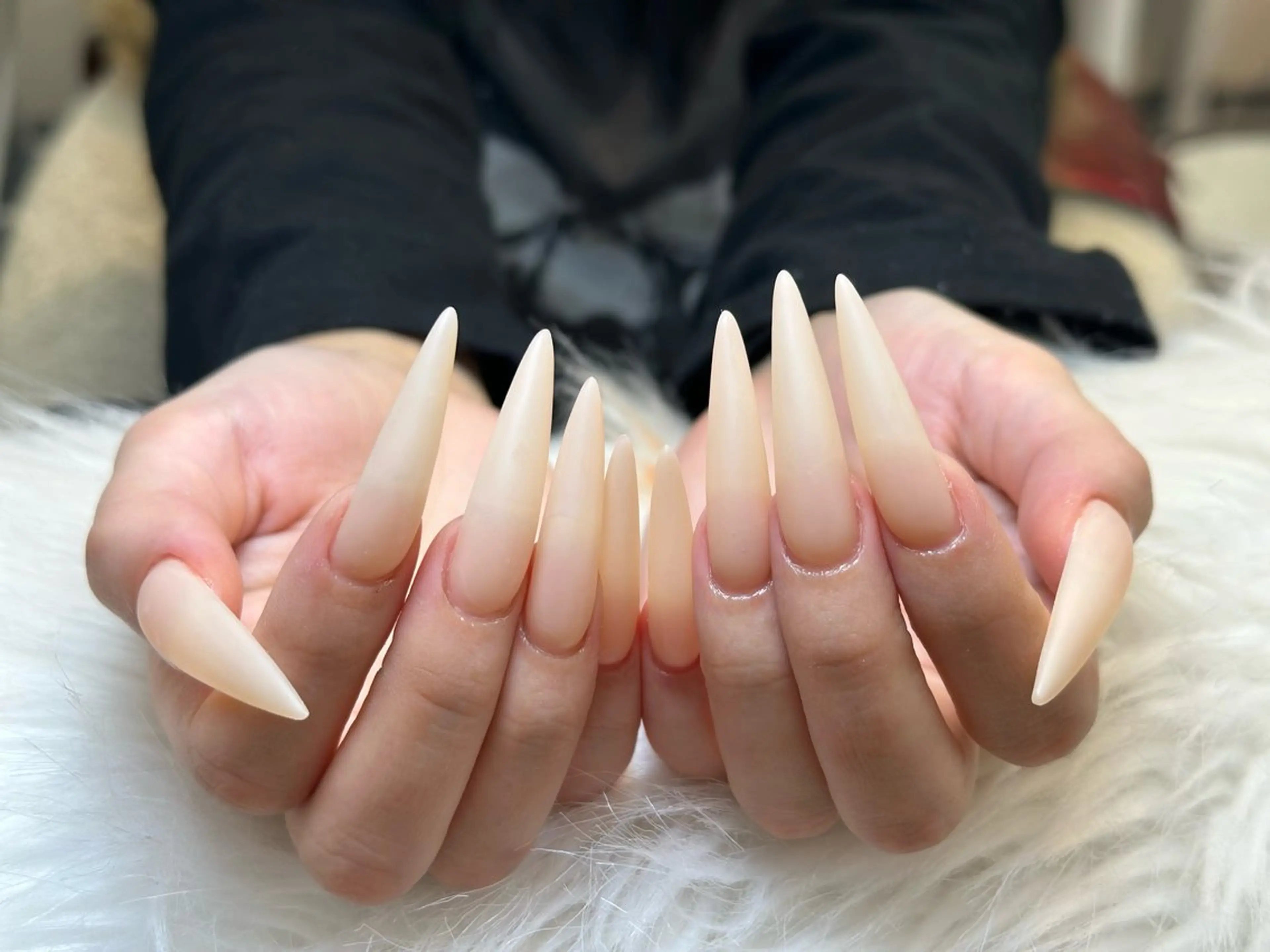 ネイル アートネイル 成人式 ジェルネイル ニュアンスネイル 夏ネイル ハンドネイル Nienail_ Luxeのネイルデザイン