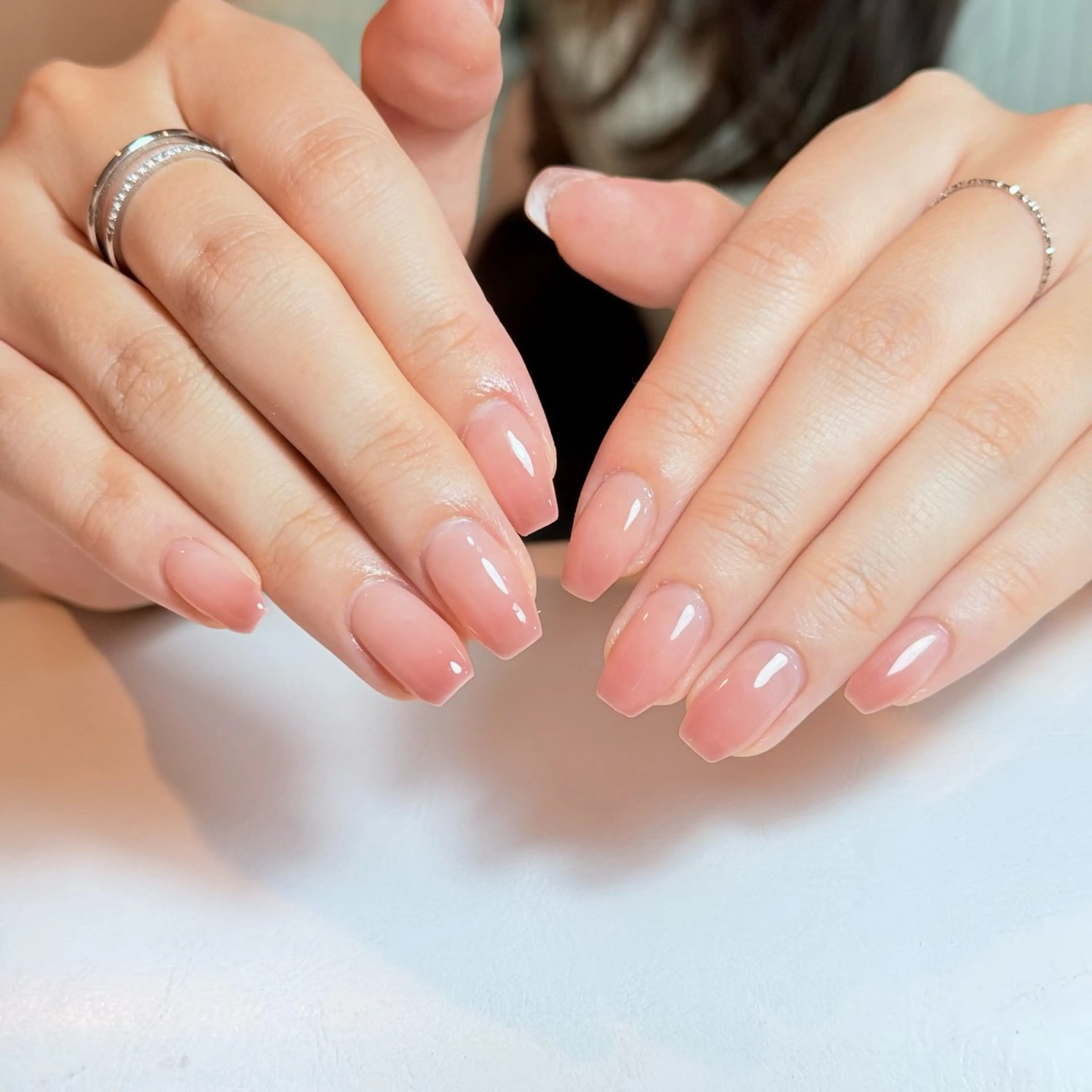 ネイル チークネイル フレンチネイル グラデーション キラキラネイル 韓国ネイル ハンドネイル Risa_ Nailのネイルデザイン
