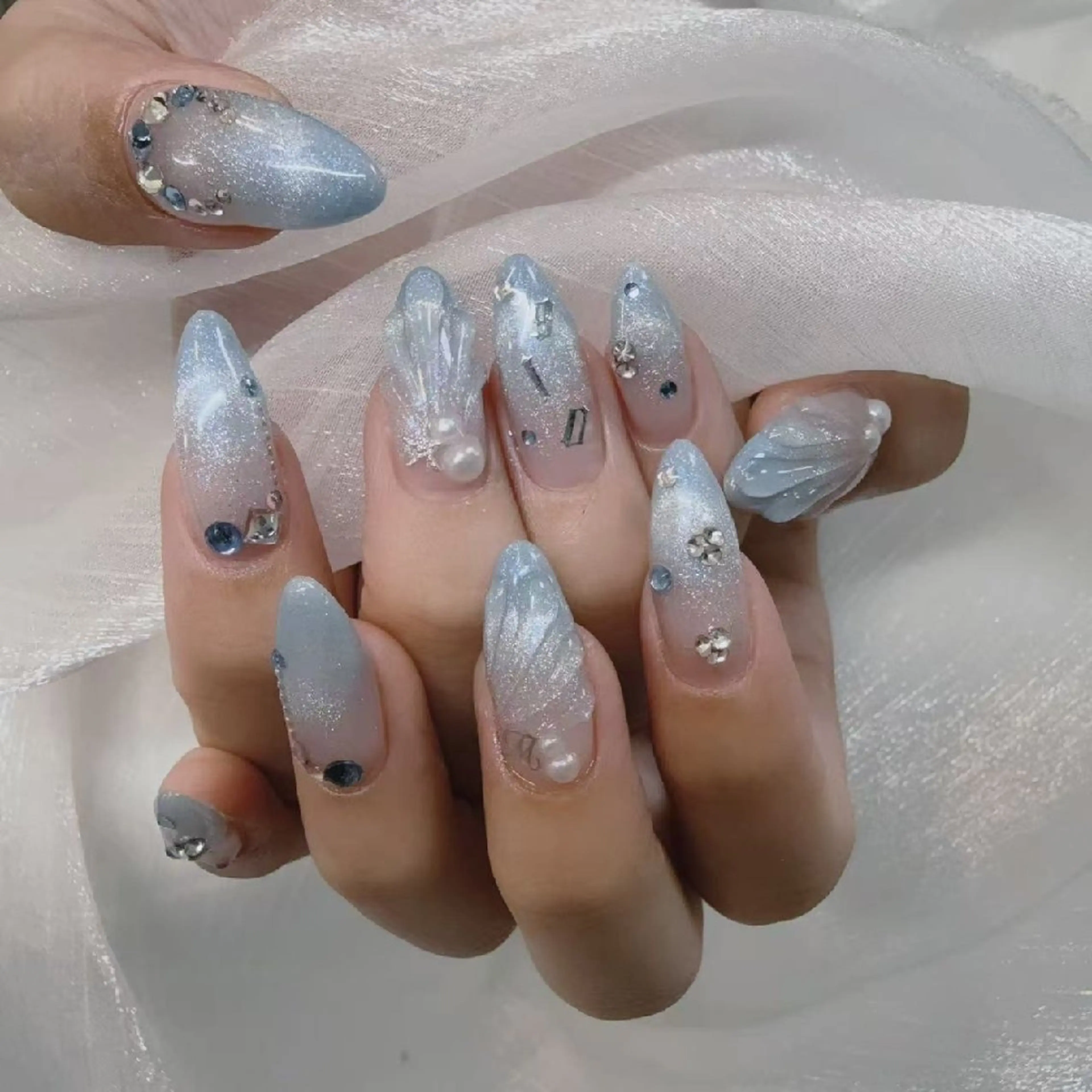 ネイル フットネイル フレンチネイル ジェルネイル ガラスフレンチ 韓国ネイル ハンドネイル ハンドケア The Nail 新大久保店のその他イメージ