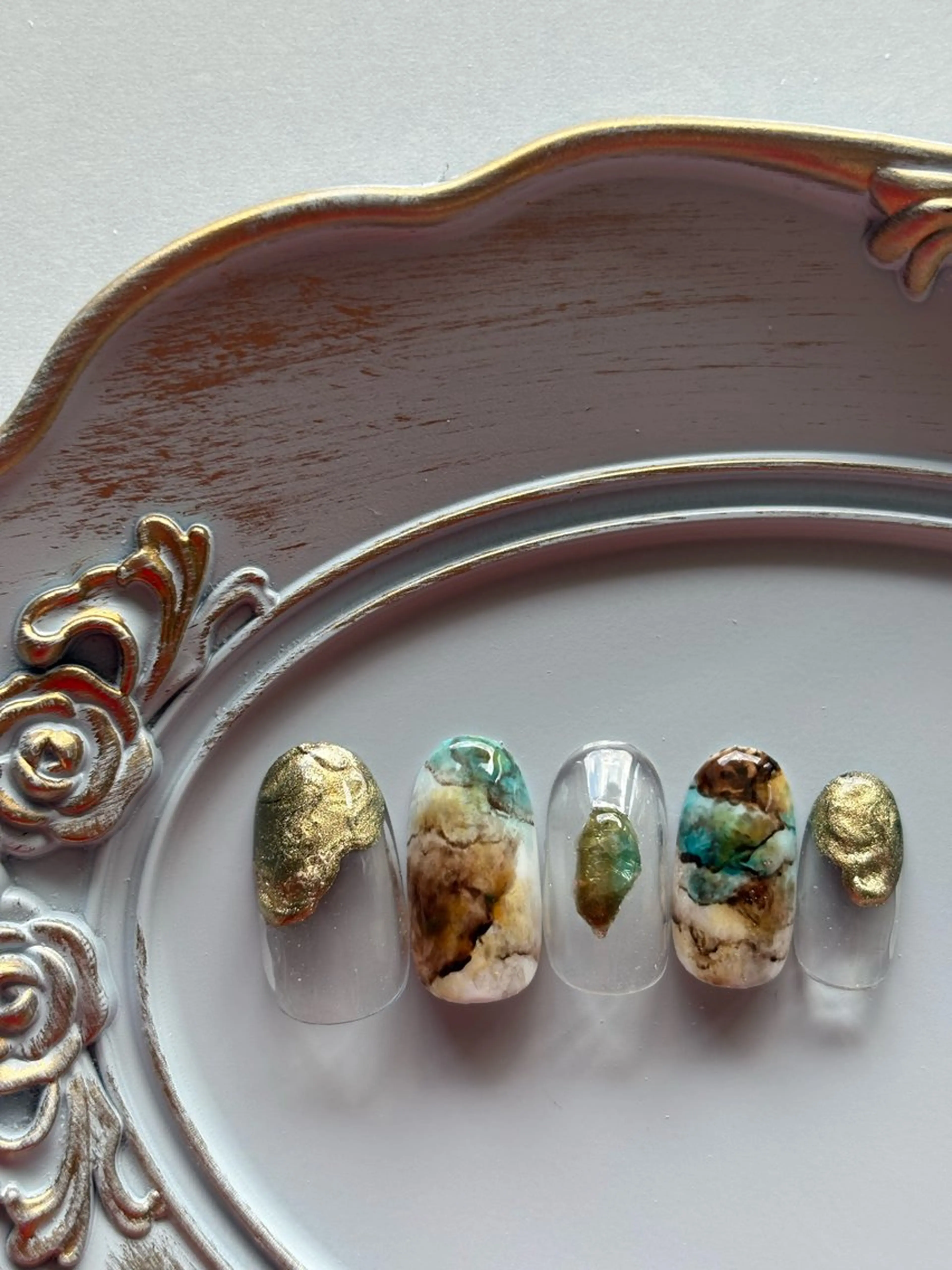 ネイル ハンドネイル FIORITURA Maikoのネイルデザイン