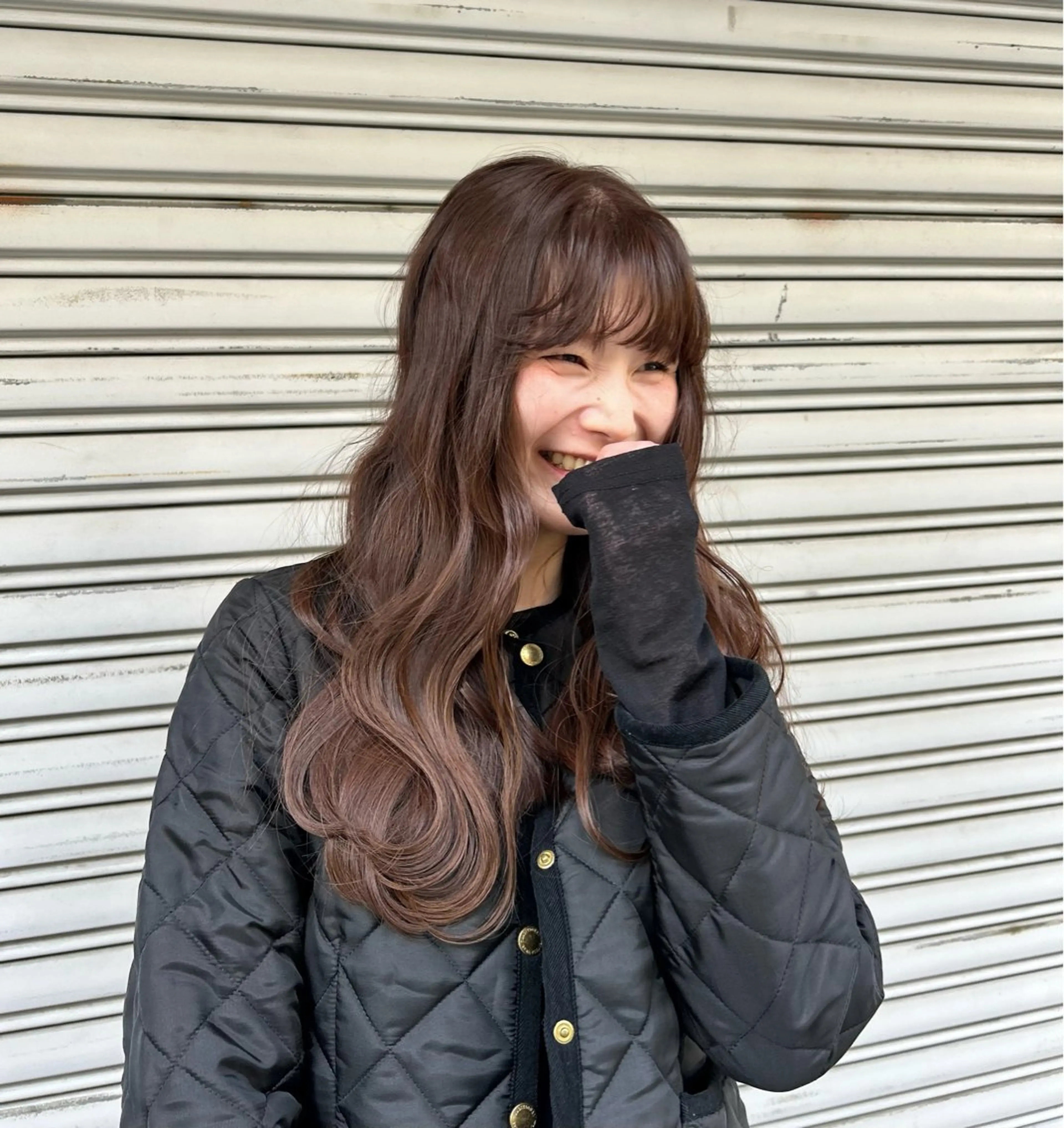 ロング カラー ブラウンカラー ラベンダーカラー ヘアカラー 越阪部 碧子のヘアスタイル