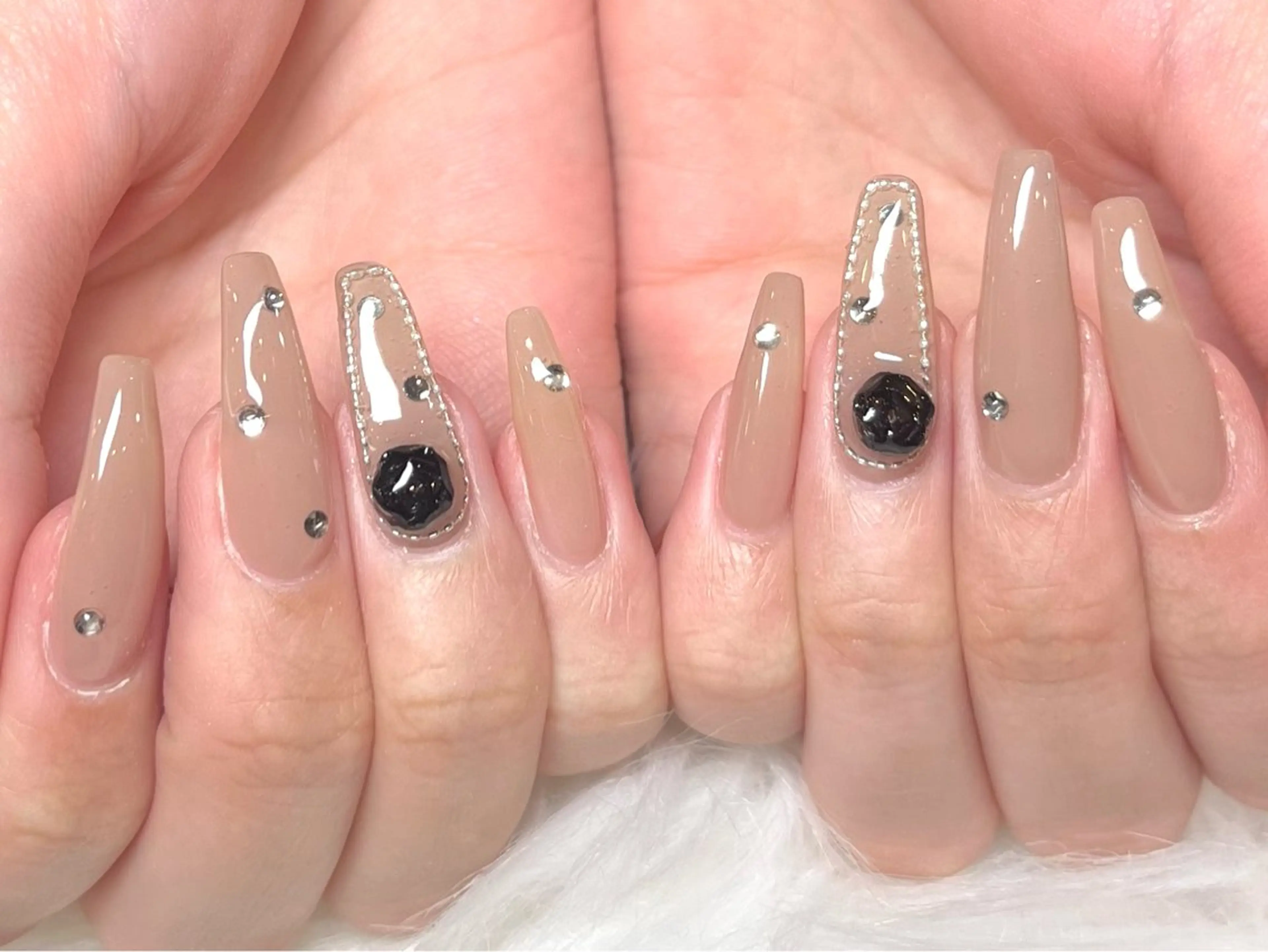 ロング 奥山joieange 心斎橋店のネイルデザイン