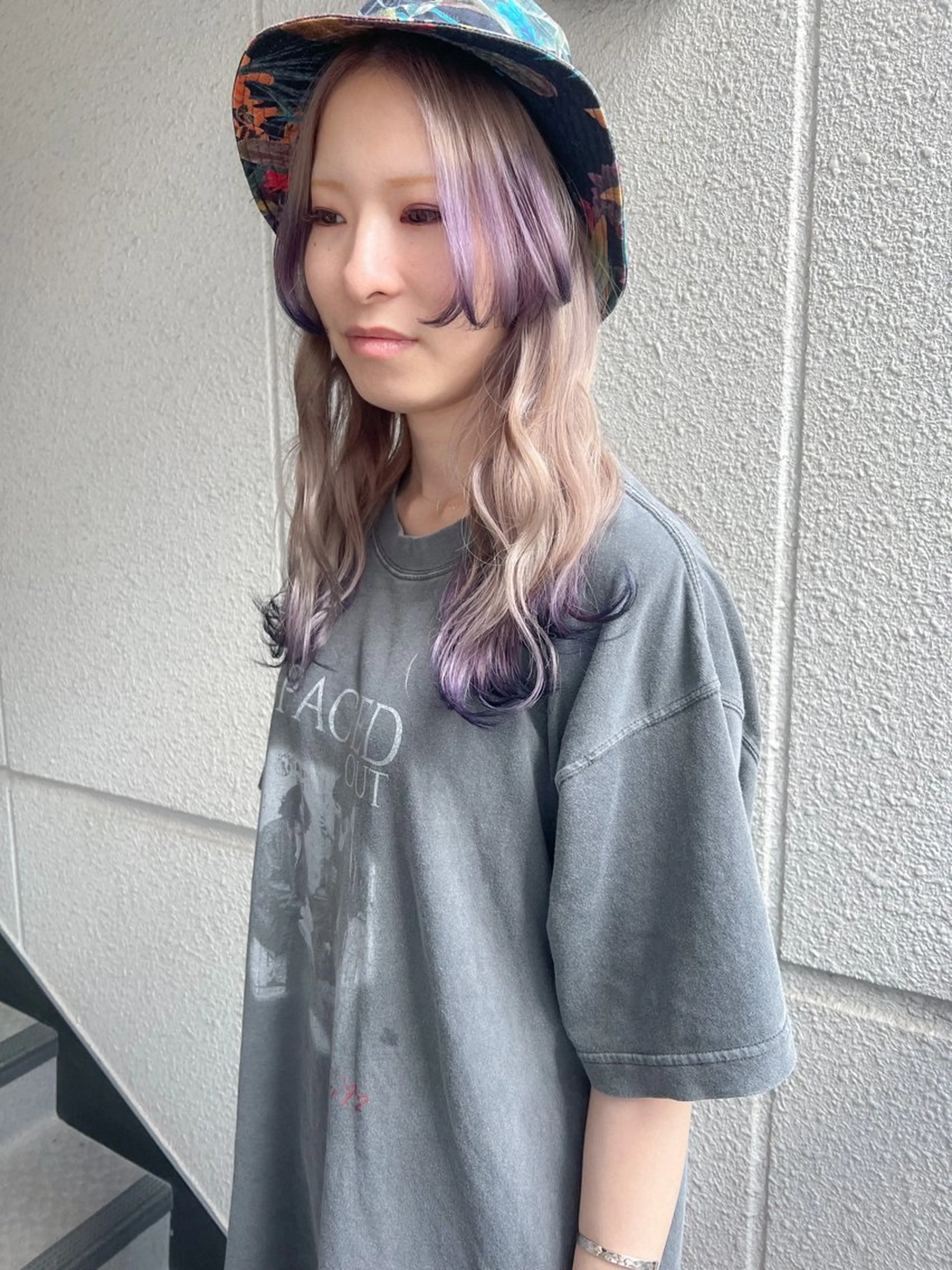 セミロング カラー ハイトーンカラー ヘアカラー カラーパティシエ facce🌼ikoのヘアスタイル