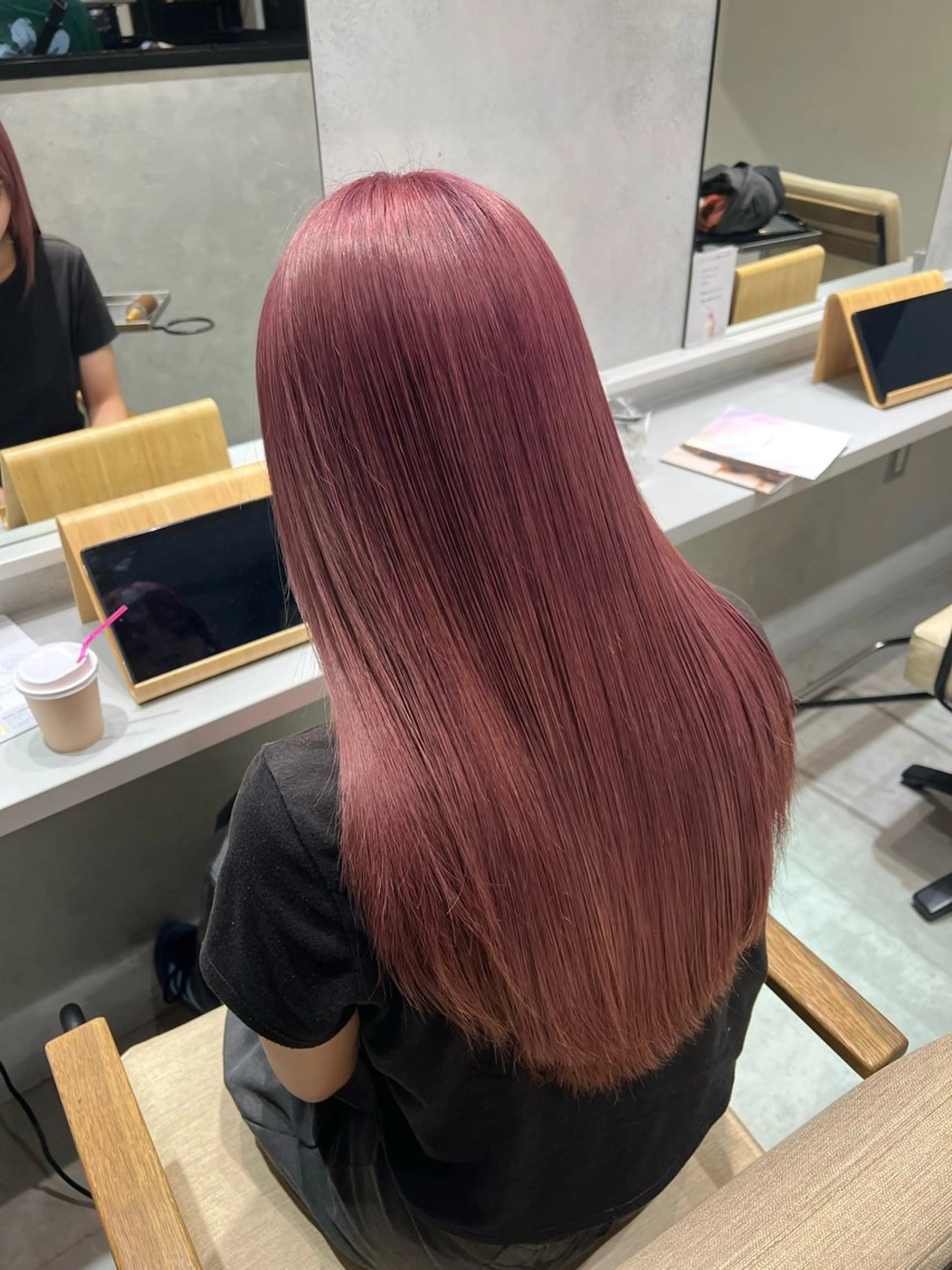 カラー ayaka🫧 梅田ダブルカラーのヘアスタイル