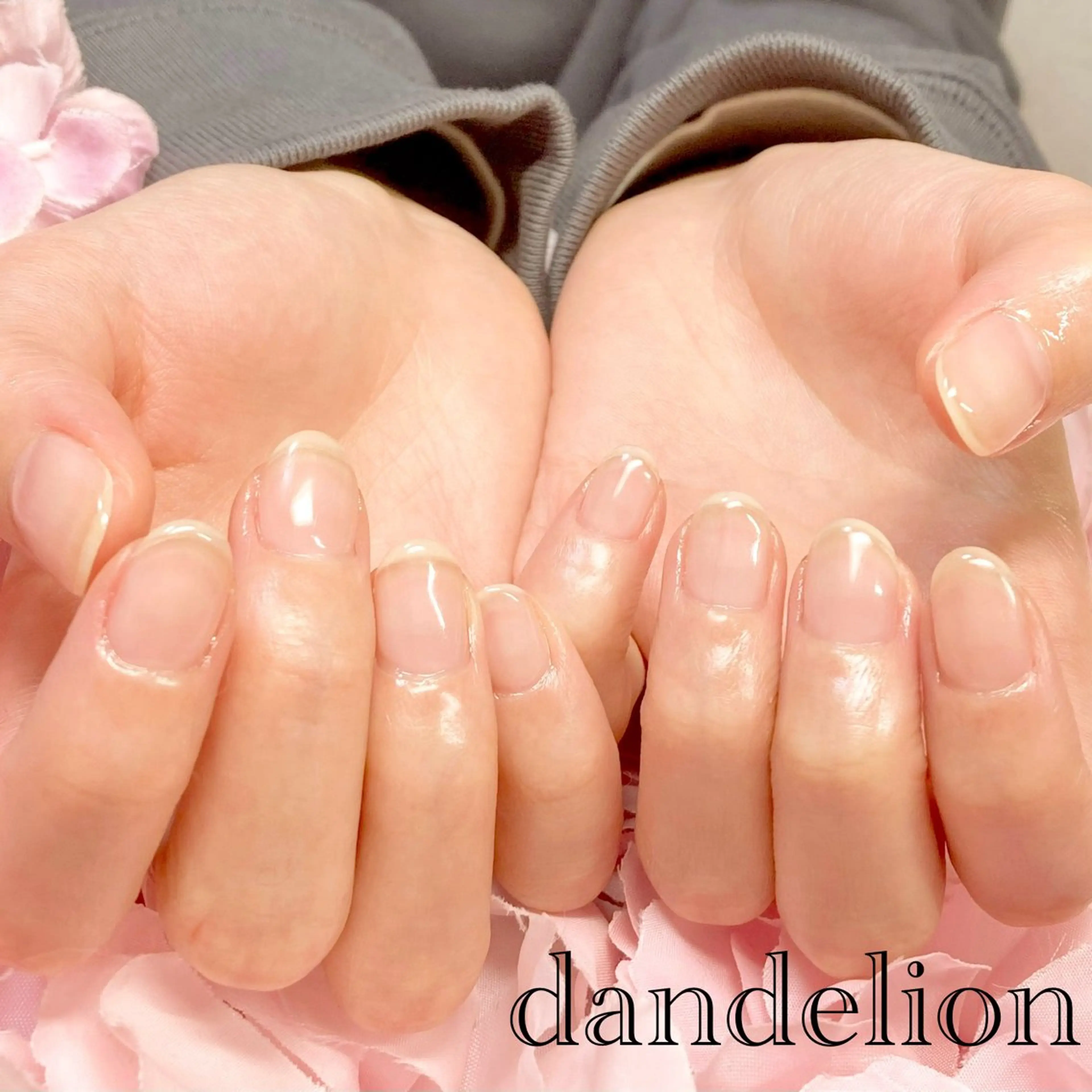 ネイル ハンドネイル ハンドケア dandelion ダンデライオンのネイルデザイン