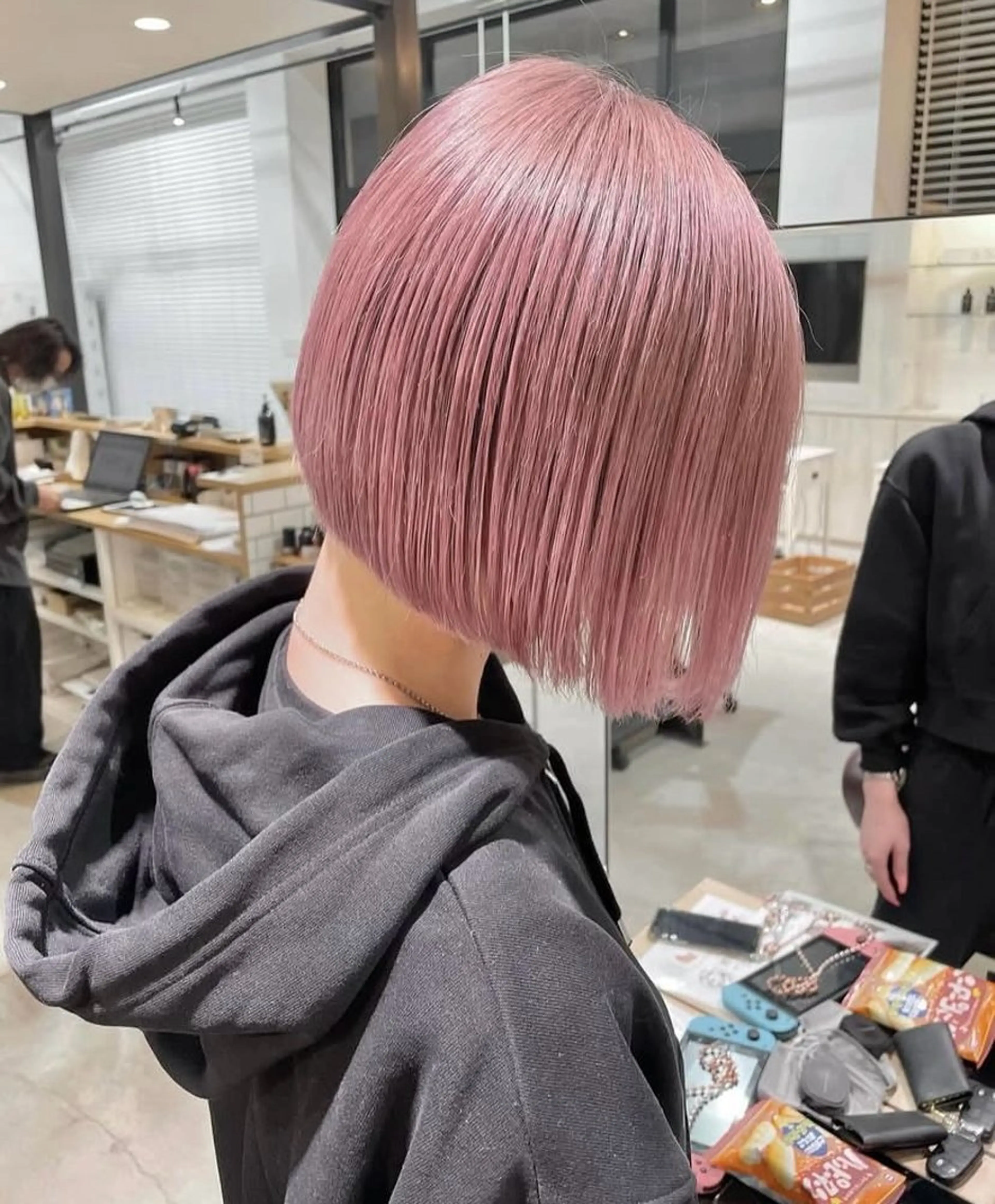 カラー 仲田 麻倫のヘアスタイル