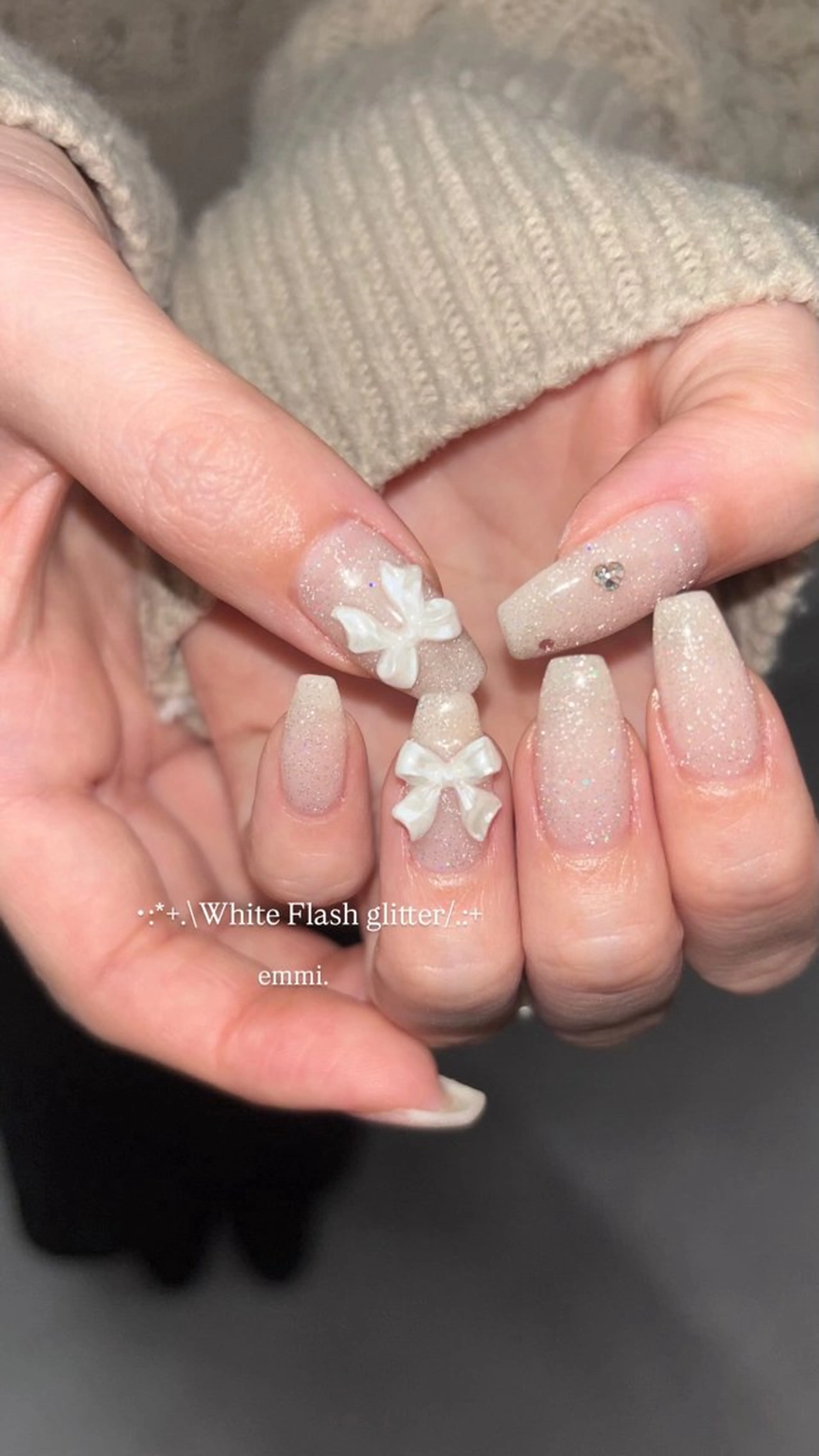 ネイル チークネイル フラッシュネイル フレンチネイル ガーリー 氷ネイル・うるうるネイル emmi nailのネイルデザイン