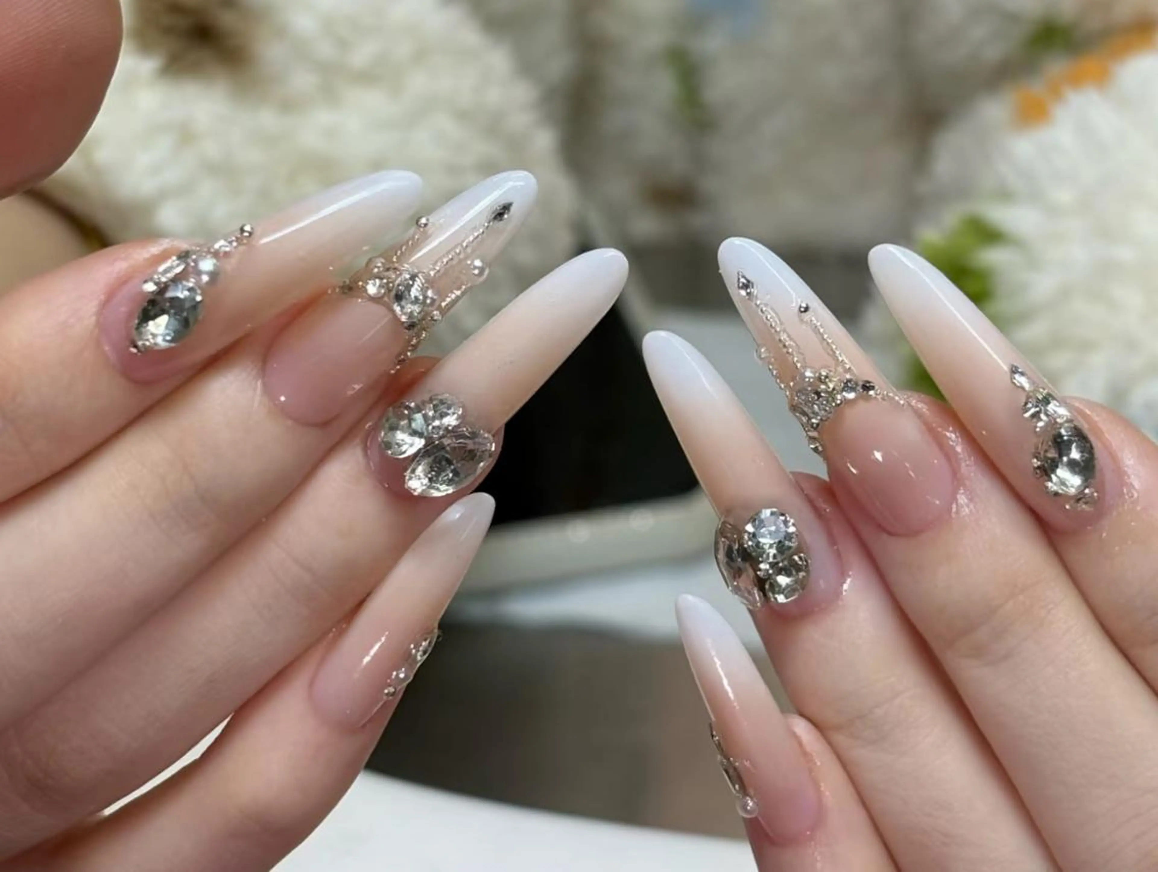 ネイル ハンドネイル 🎀 NaNa_nailのネイルデザイン