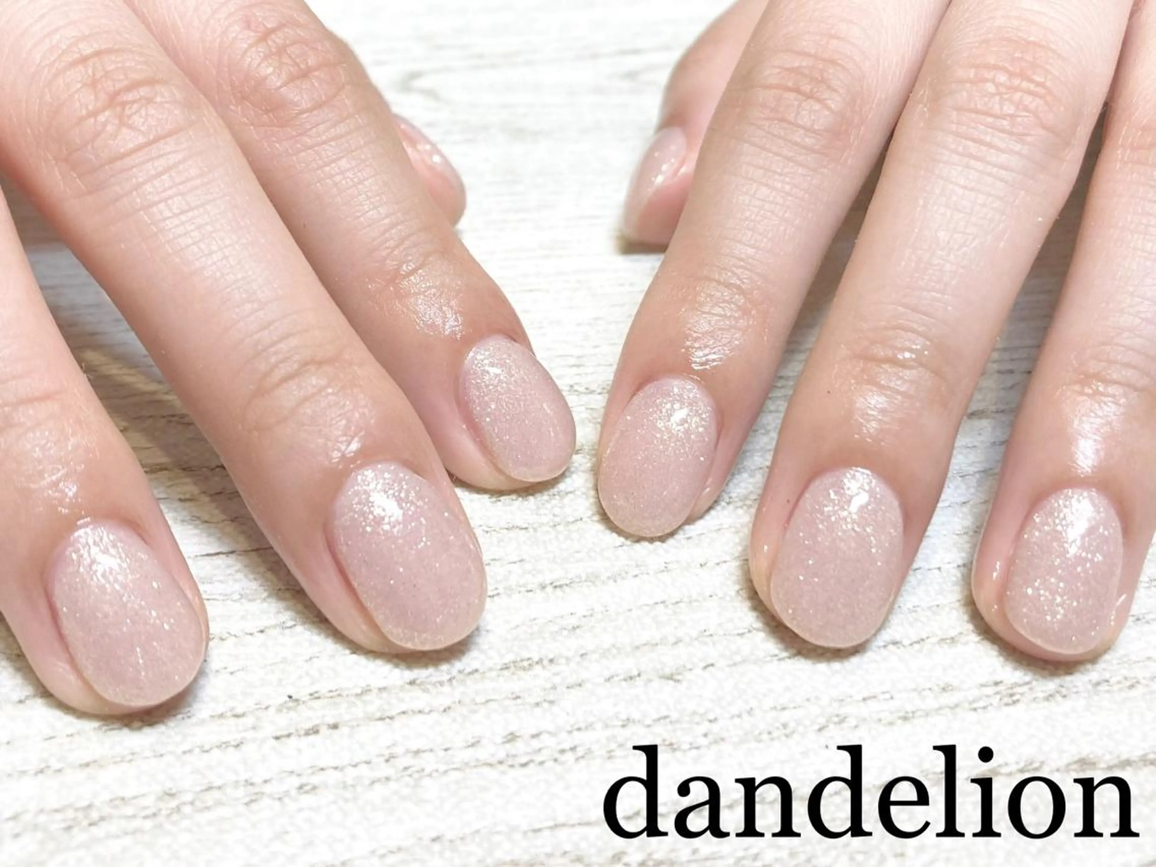 ネイル ハンドネイル ハンドケア dandelion ダンデライオンのネイルデザイン