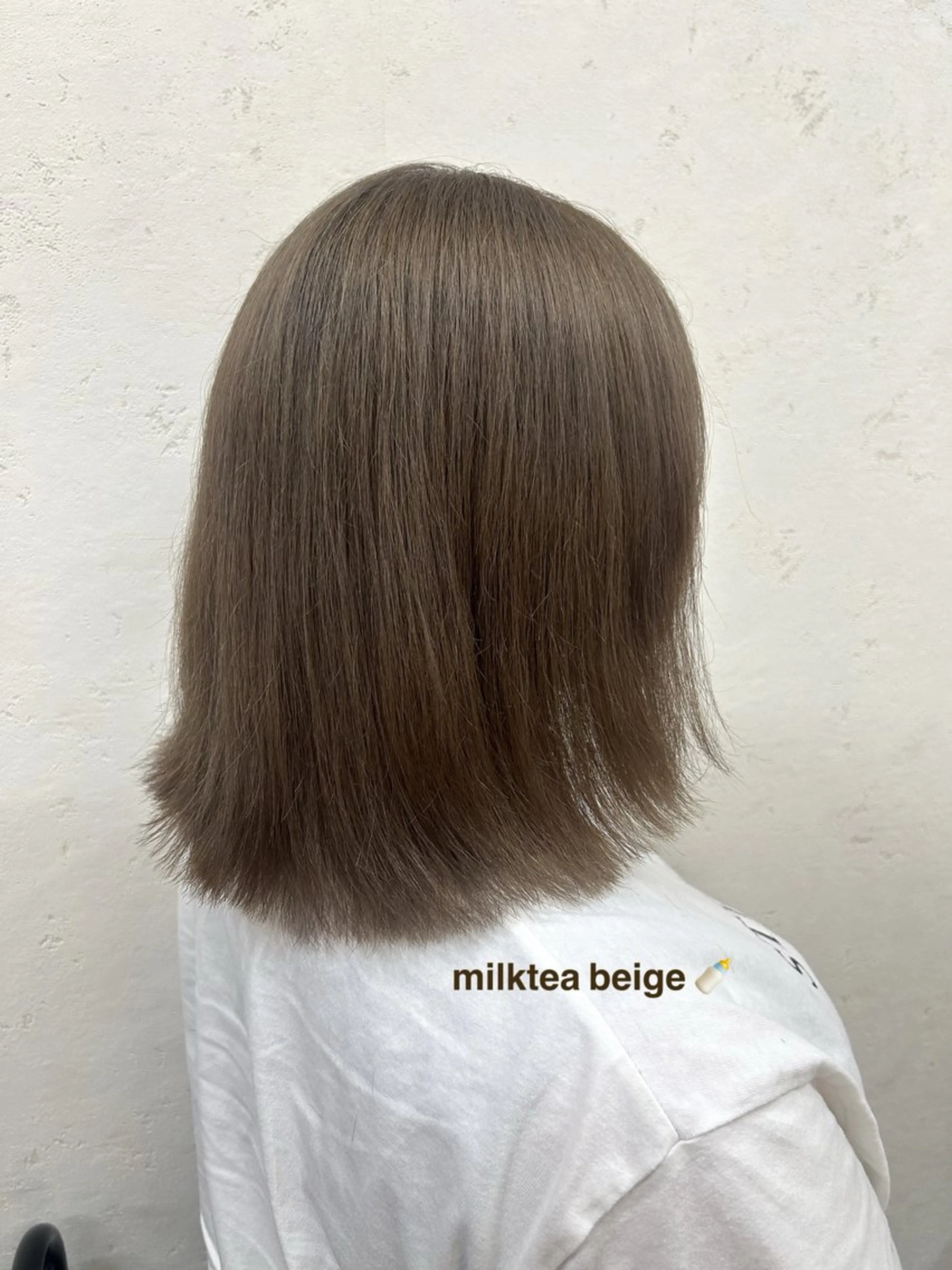 セミロング カラー ブリーチ ハイトーンカラー ヘアカラー hairs Riche住之江（ヘアーズリッシュ）所属・諸戸 龍加/カットモデルのヘアスタイル