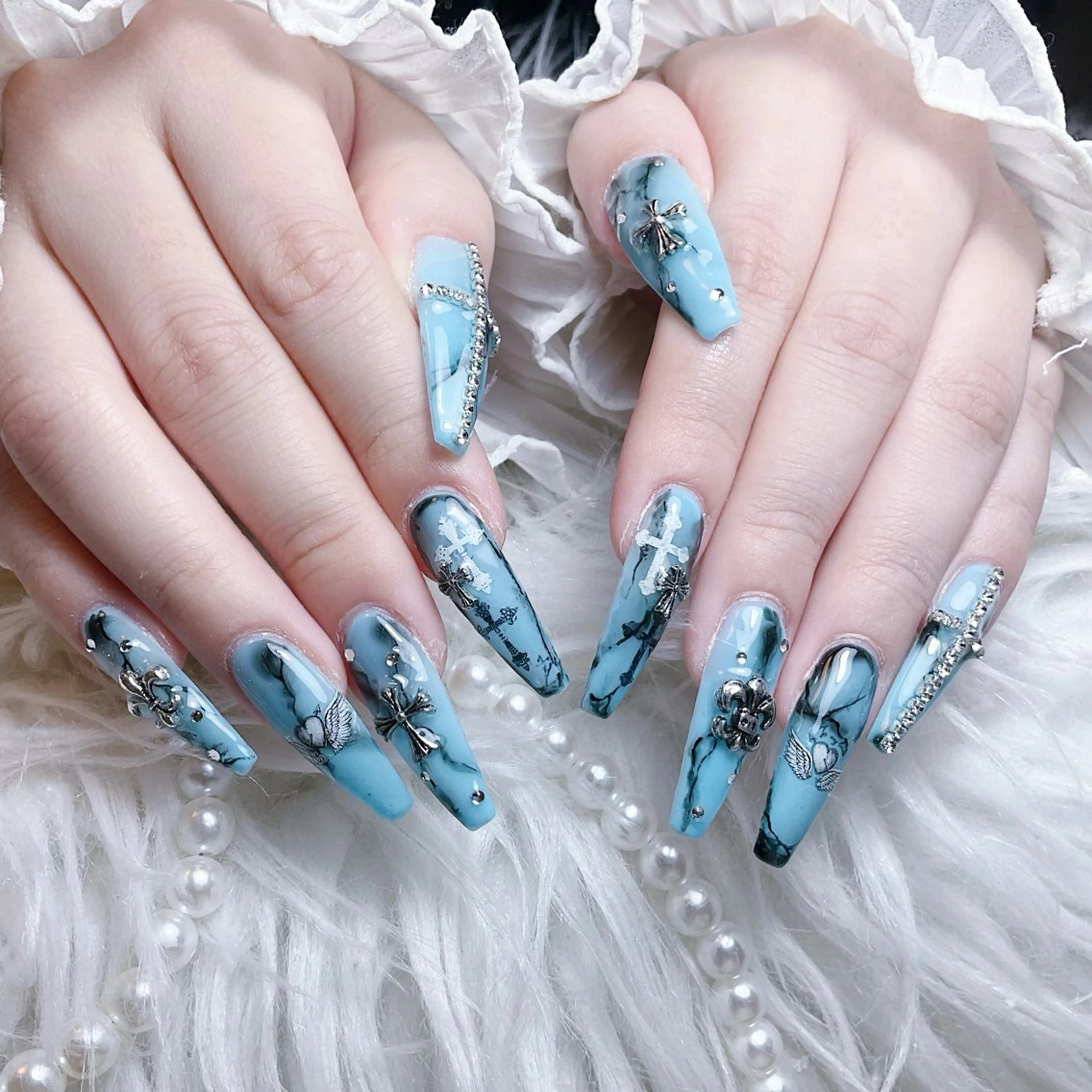 ネイル ハンドネイル 🌈Yun nail hyejin💋のネイルデザイン