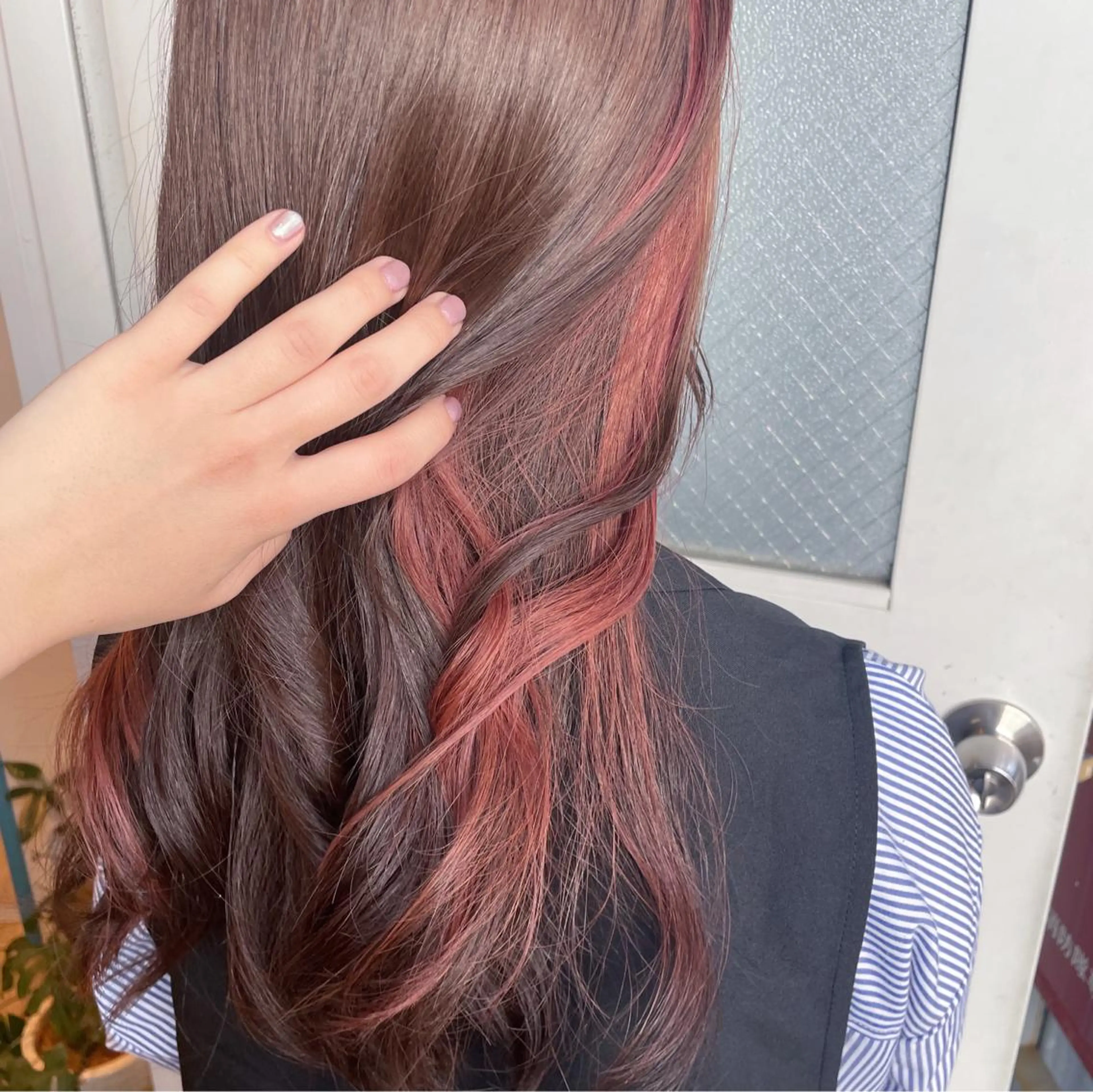 ロング カラー ヘアアレンジ ブリーチ ピンクカラー バイオレットカラー なつき/艶ピンク/ girly hairのヘアスタイル