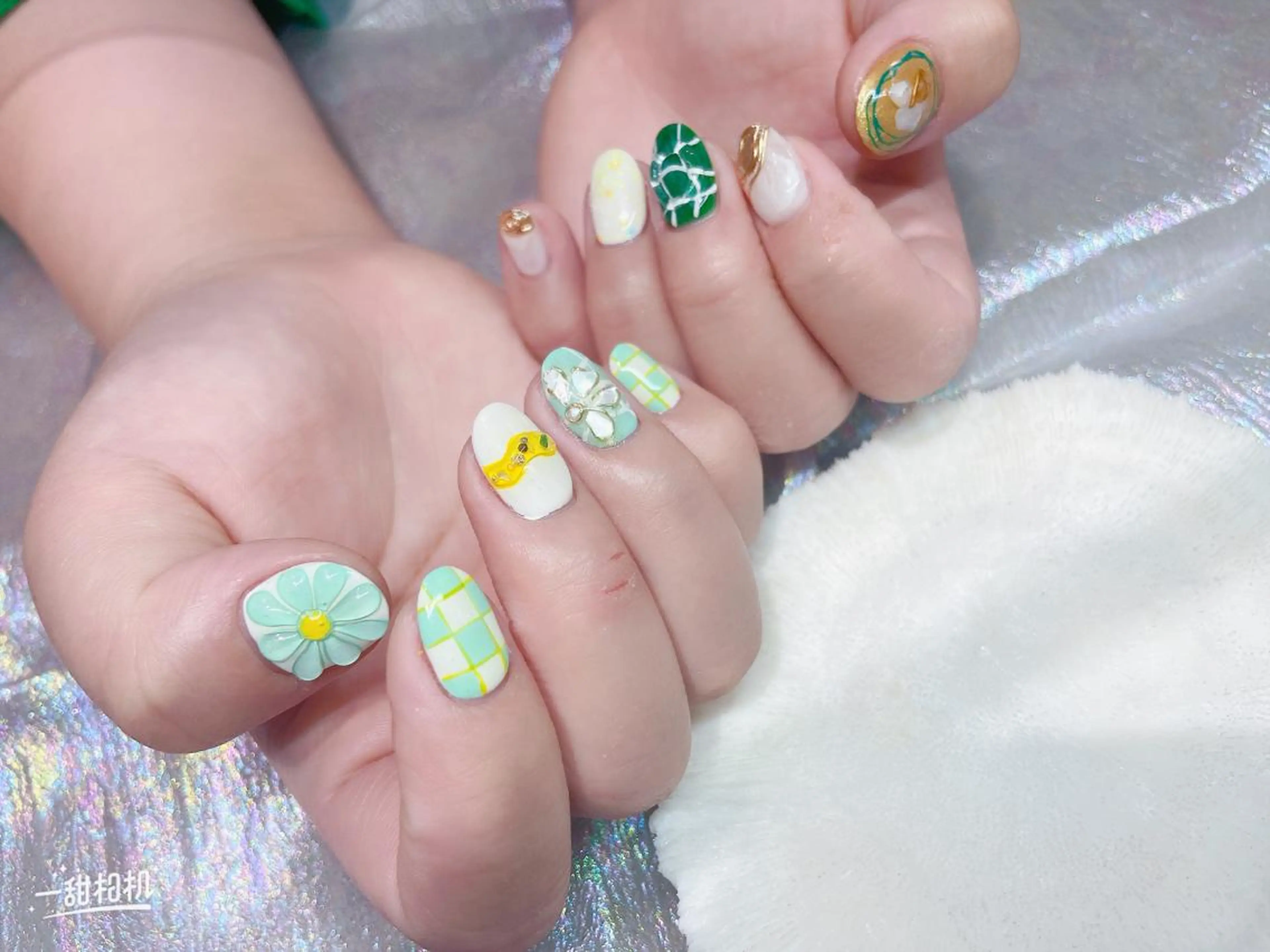 ネイル 美爪パラジェル導入店 Sunnilyのネイルデザイン