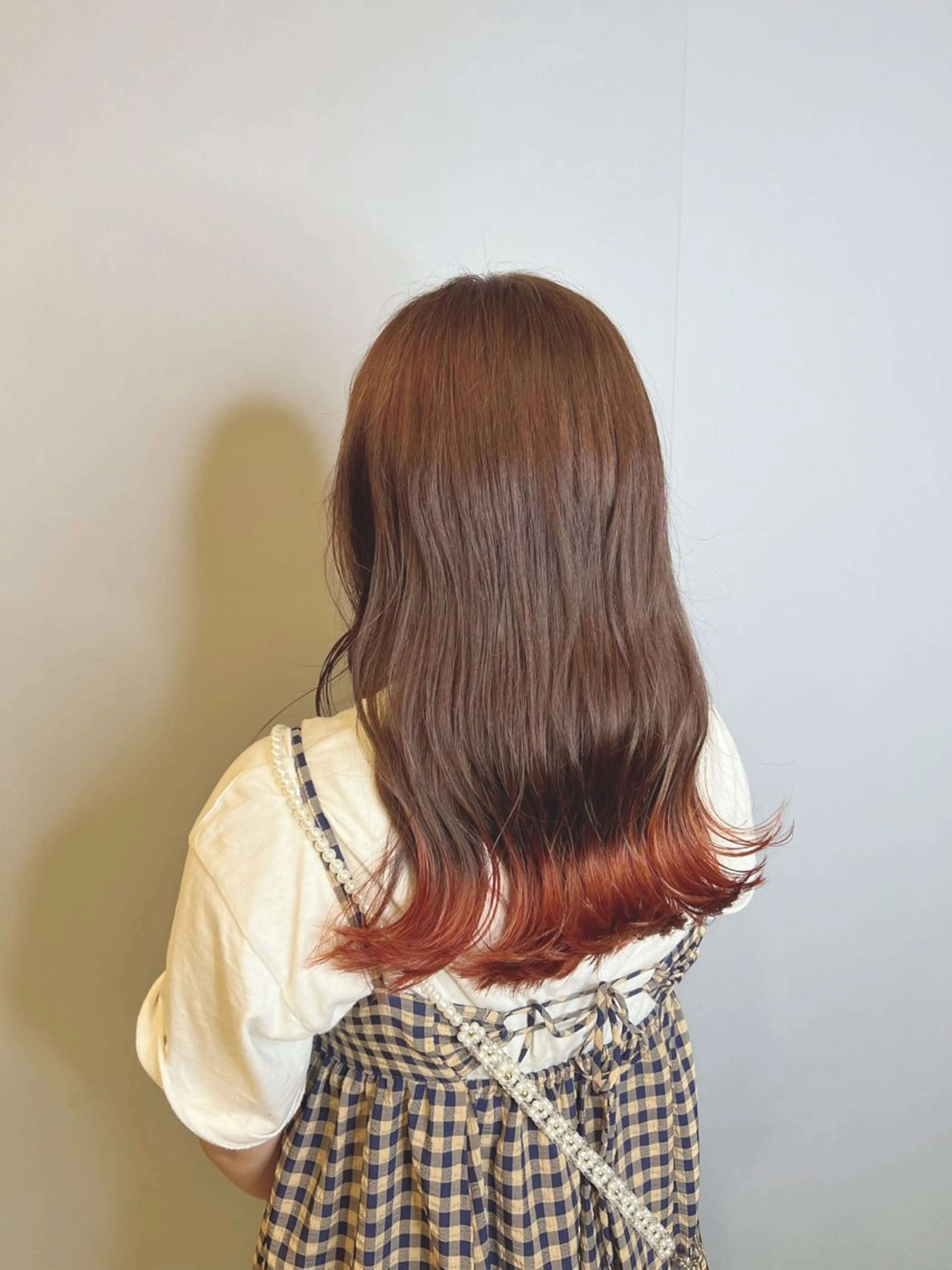 セミロング カラー 宮原 佳苗のヘアスタイル