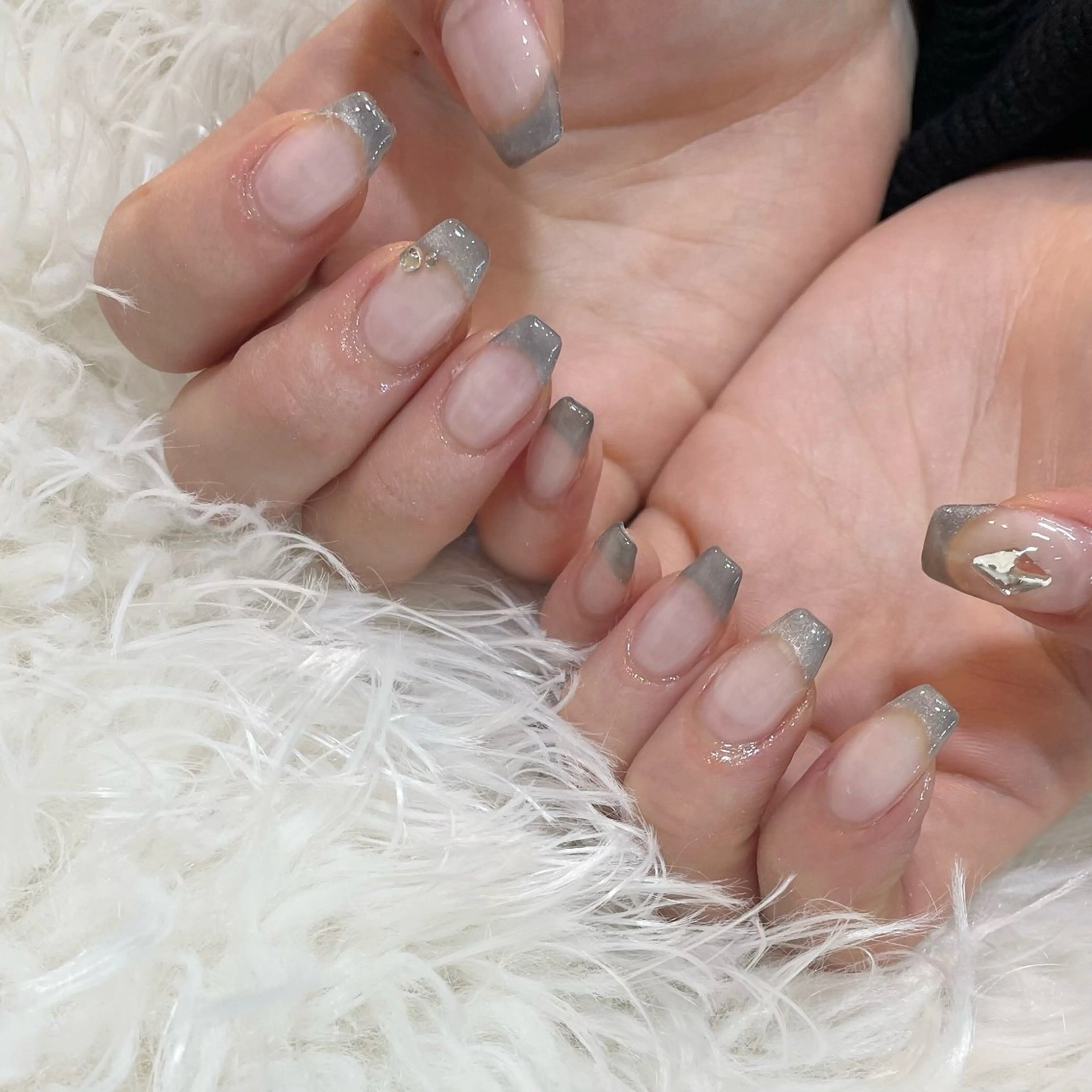 ネイル マグネットネイル Nail Salon Gummi.のネイルデザイン