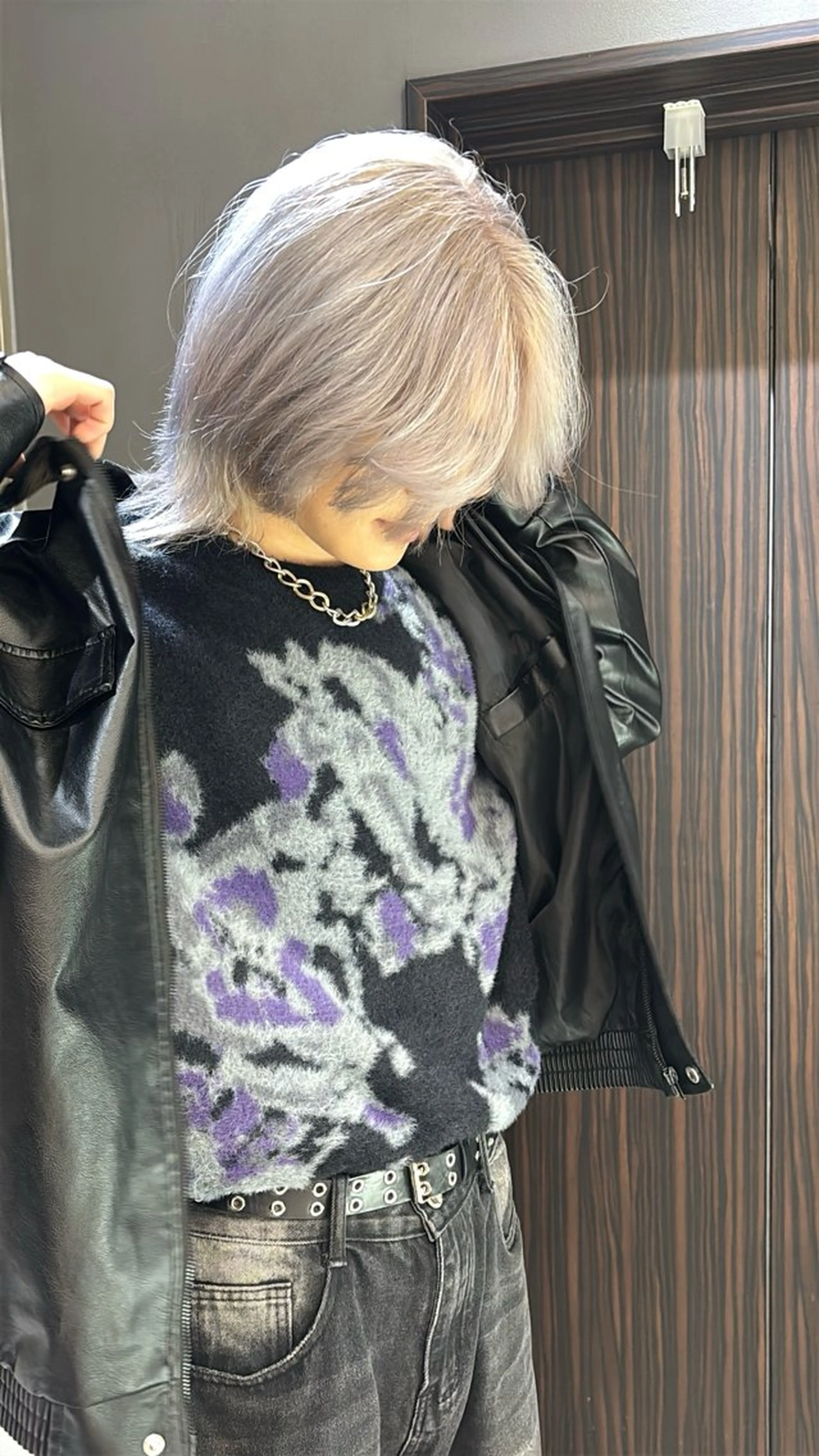 メンズ ヘアカラー トリートメント ヘッドスパ ヘアセット 韓国ヘア/ブリーチ無 しWカラー/オリーブのヘアスタイル