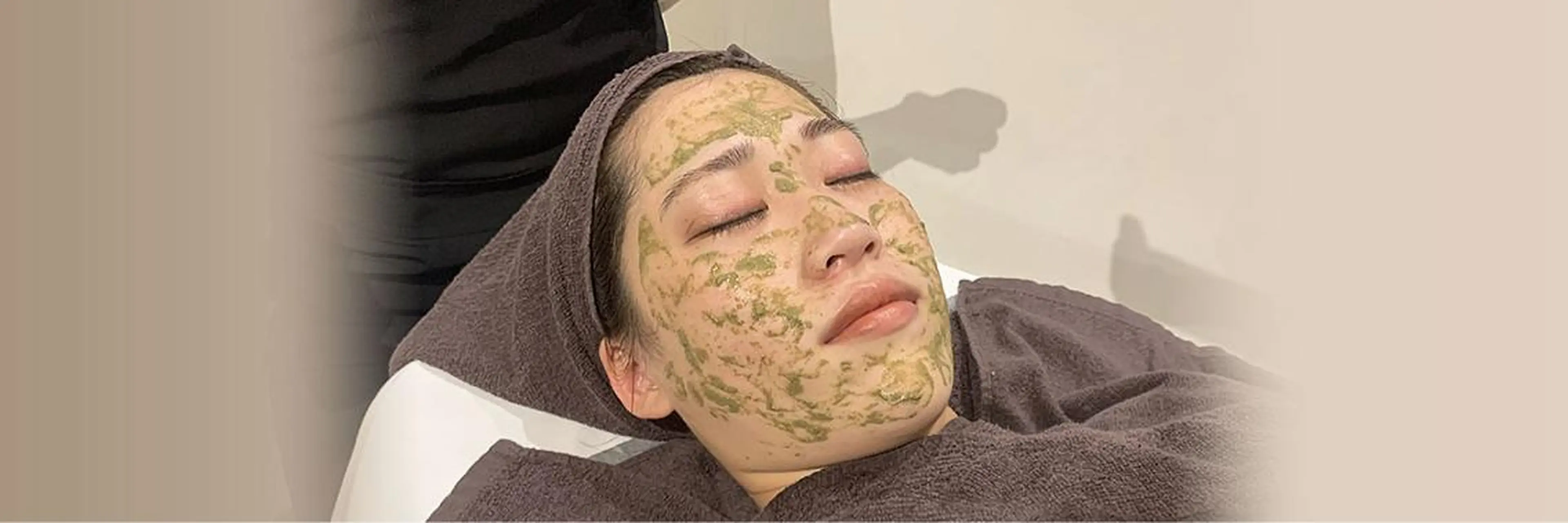 【本気の肌質改善】O.H.Lハーブピーリングの写真