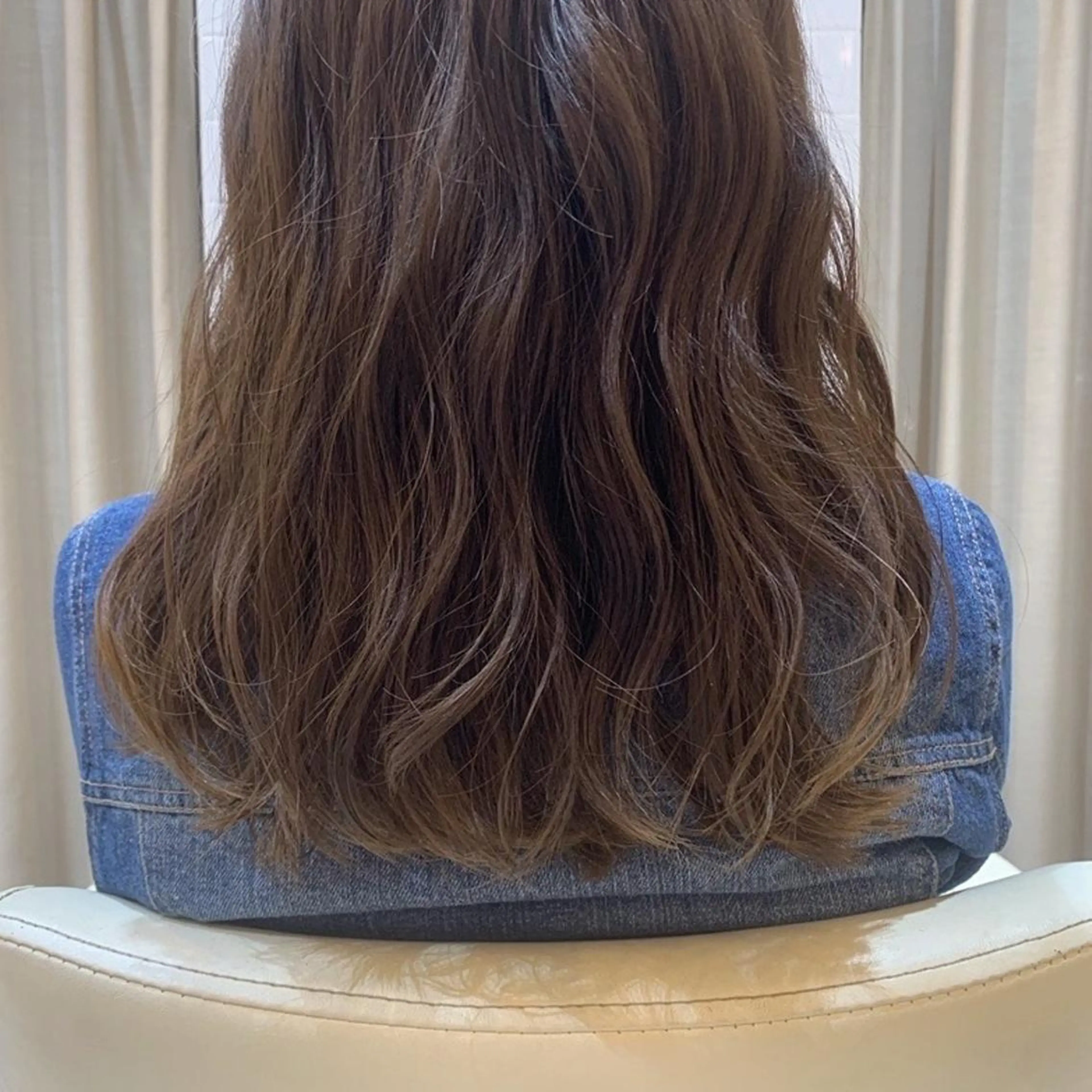 セミロング 長野 歌穂のヘアスタイル