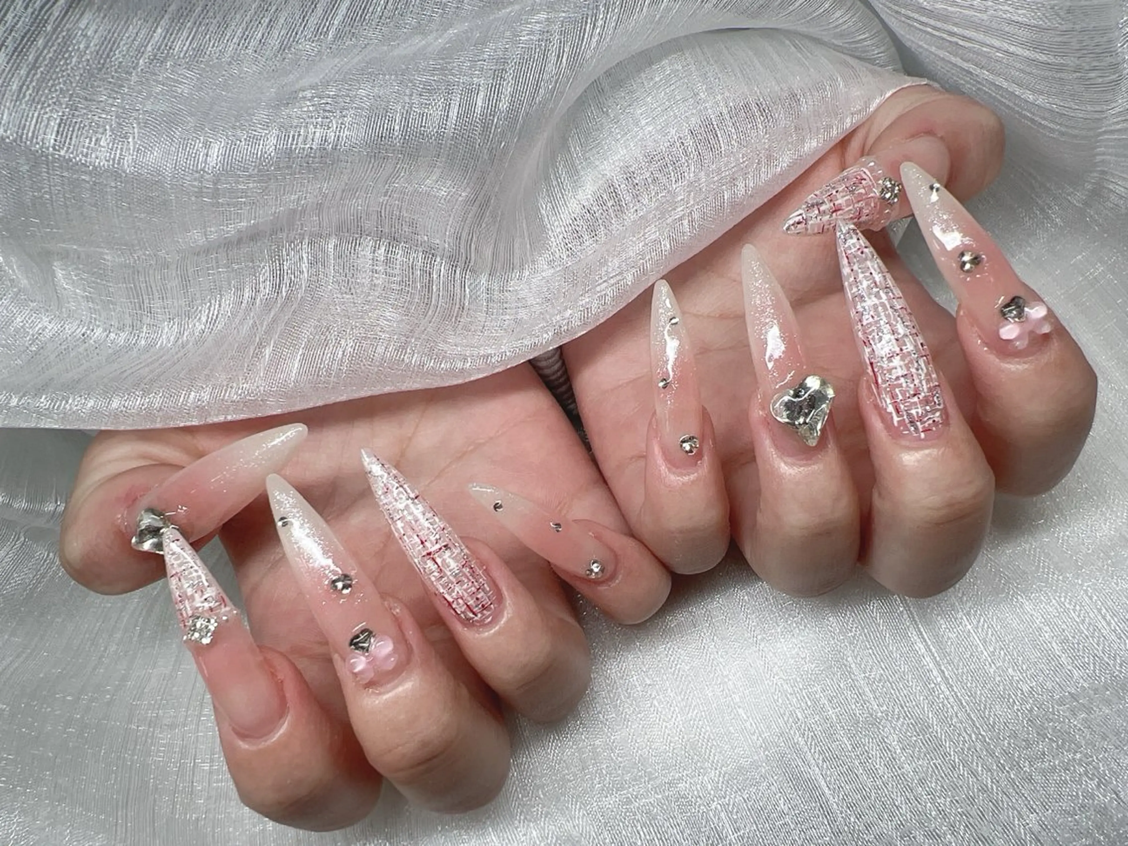 ネイル ハンドネイル Lee Nails チップ長さだし専門店のネイルデザイン