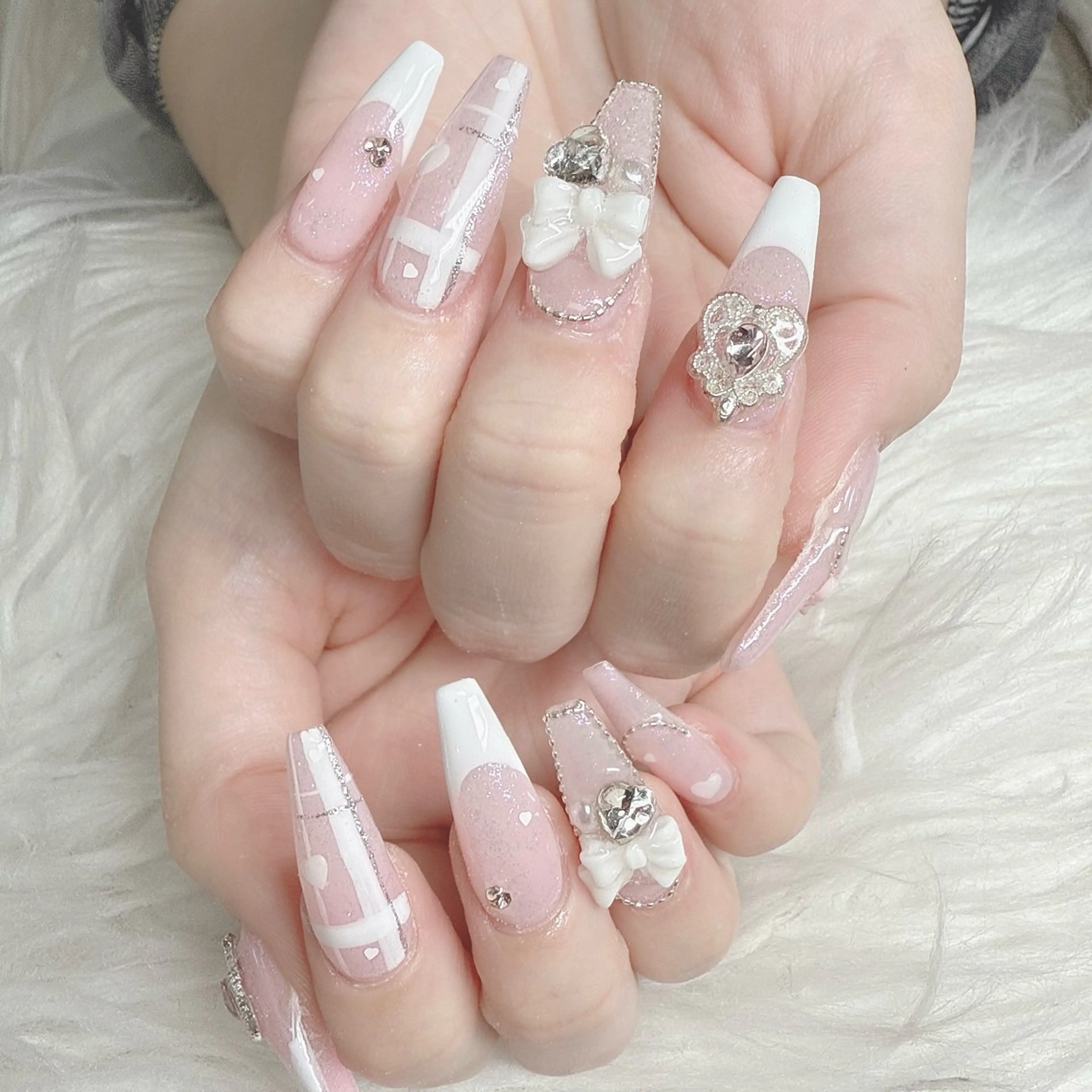 ネイル フットネイル フレンチネイル グラデーション 韓国ネイル ロングネイル ハンドネイル Hani Nail Salonのネイルデザイン
