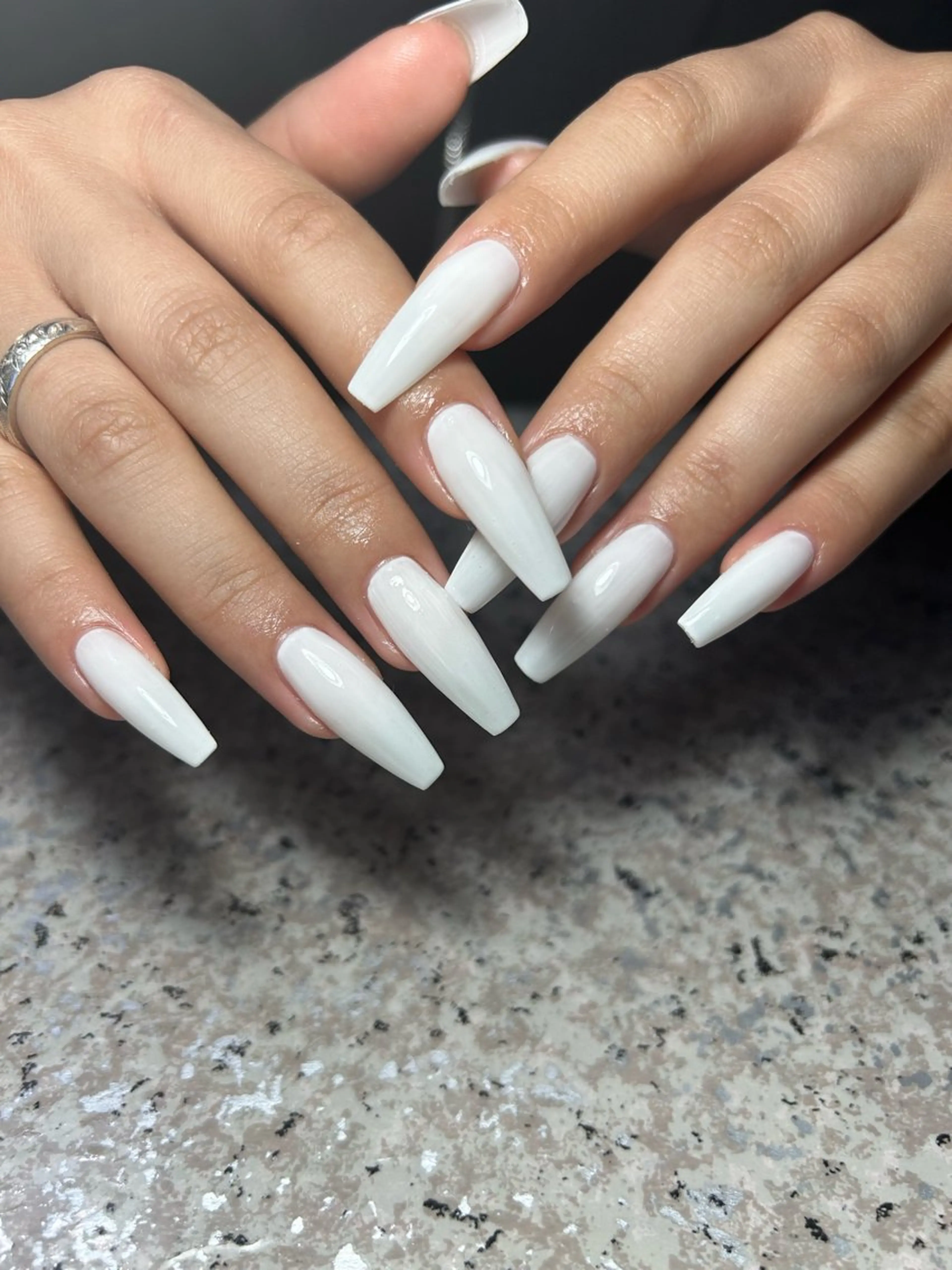 ネイル ハンドネイル nailroom‪ sb‪‪𓈒𓂂𓏸のネイルデザイン