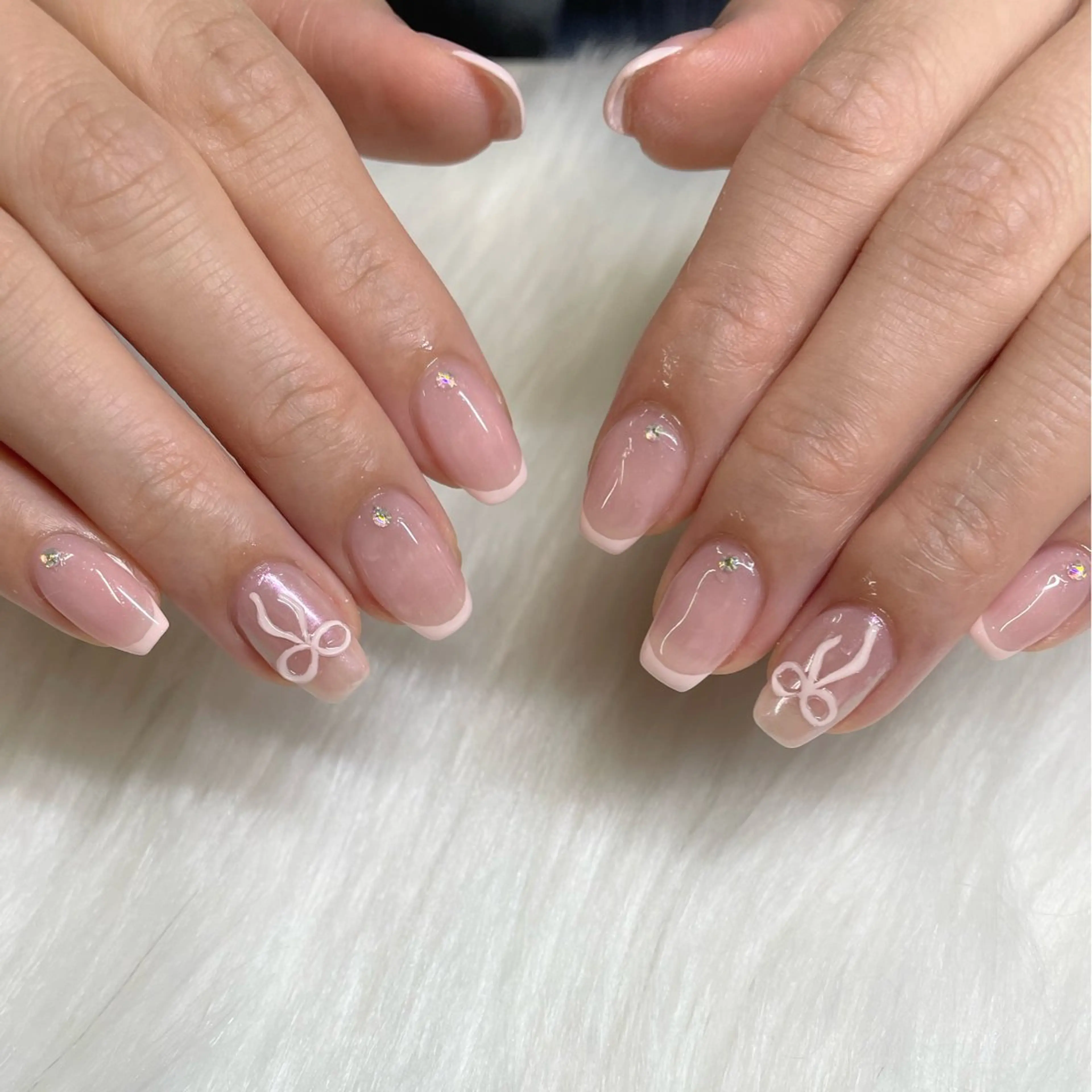 ネイル ハンドネイル 🩶 hanaのネイルデザイン