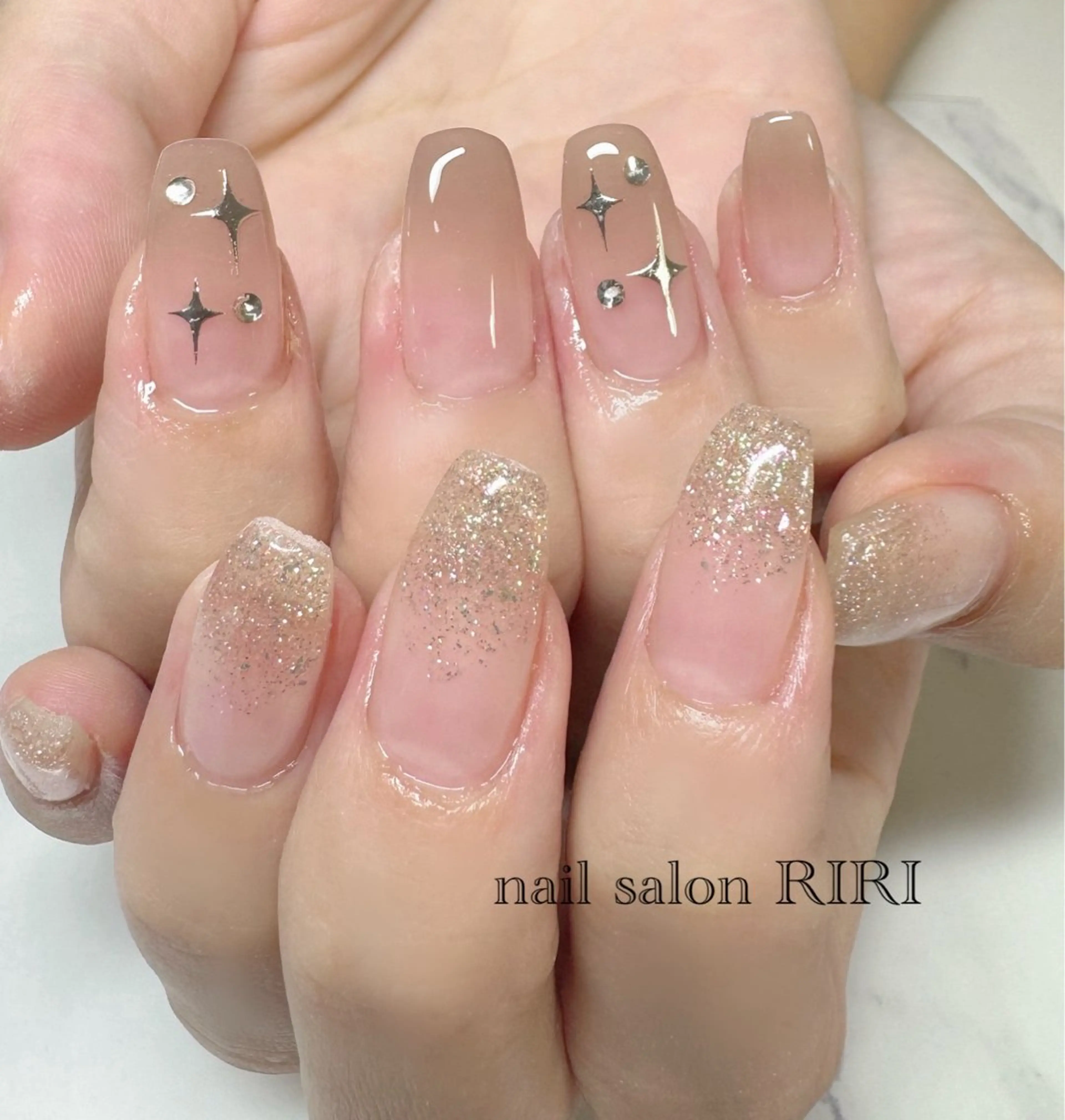 ネイル ワンホンネイル RIRI リリのネイルデザイン